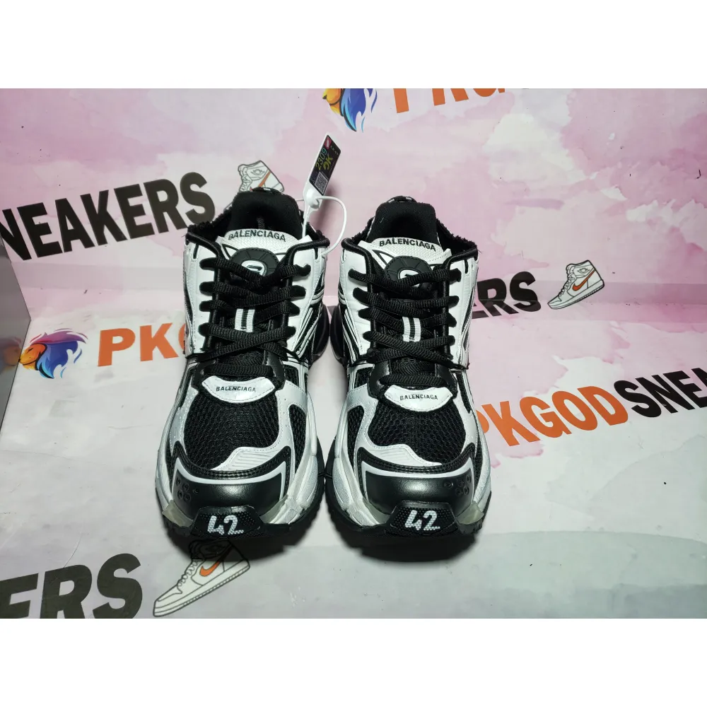 PKGoden Balenciaga 7th Runner Black White 677403W3RB29010