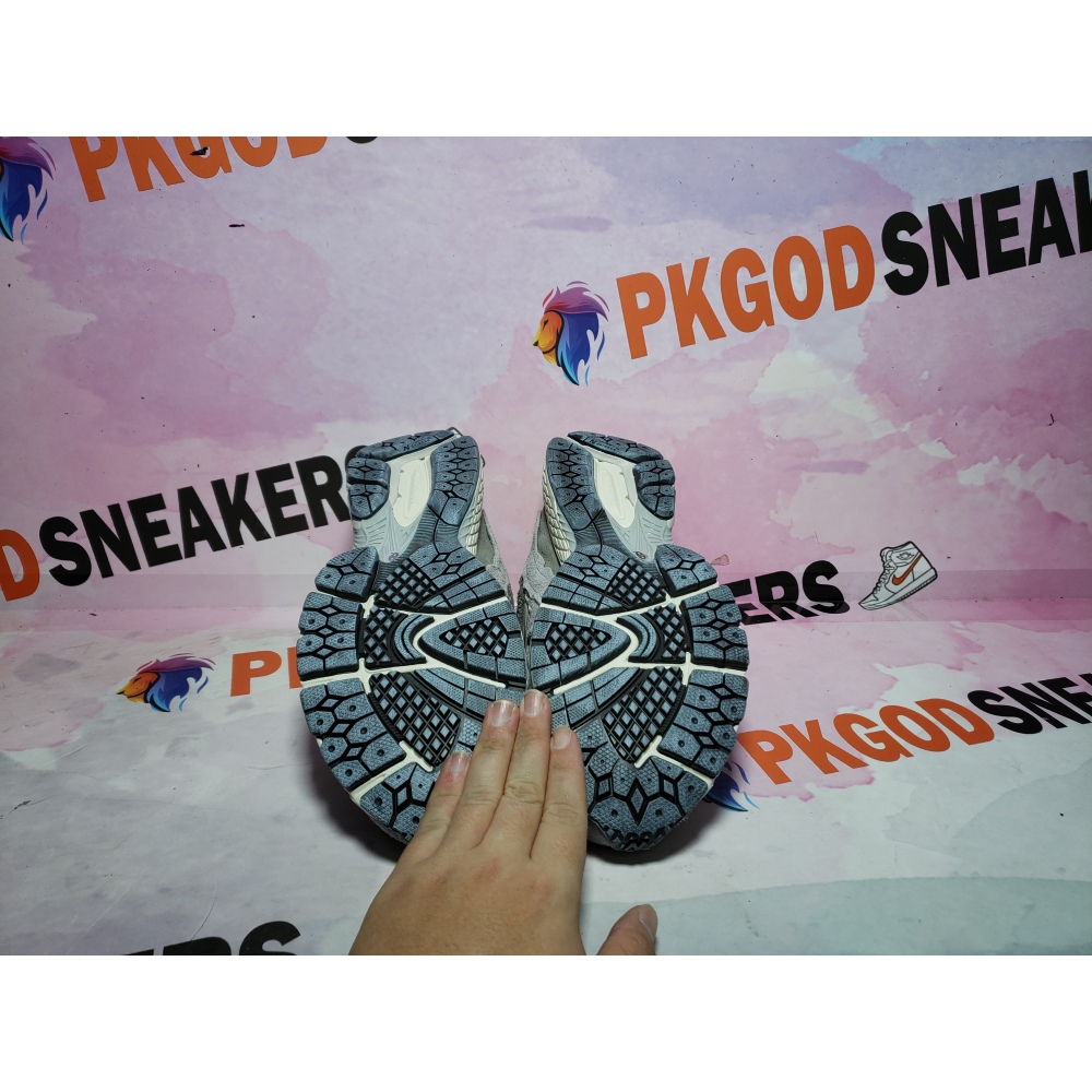 PKGoden New Balance 2002R Protection Pack Lunar New Year Dusty Lilac M2002RDY