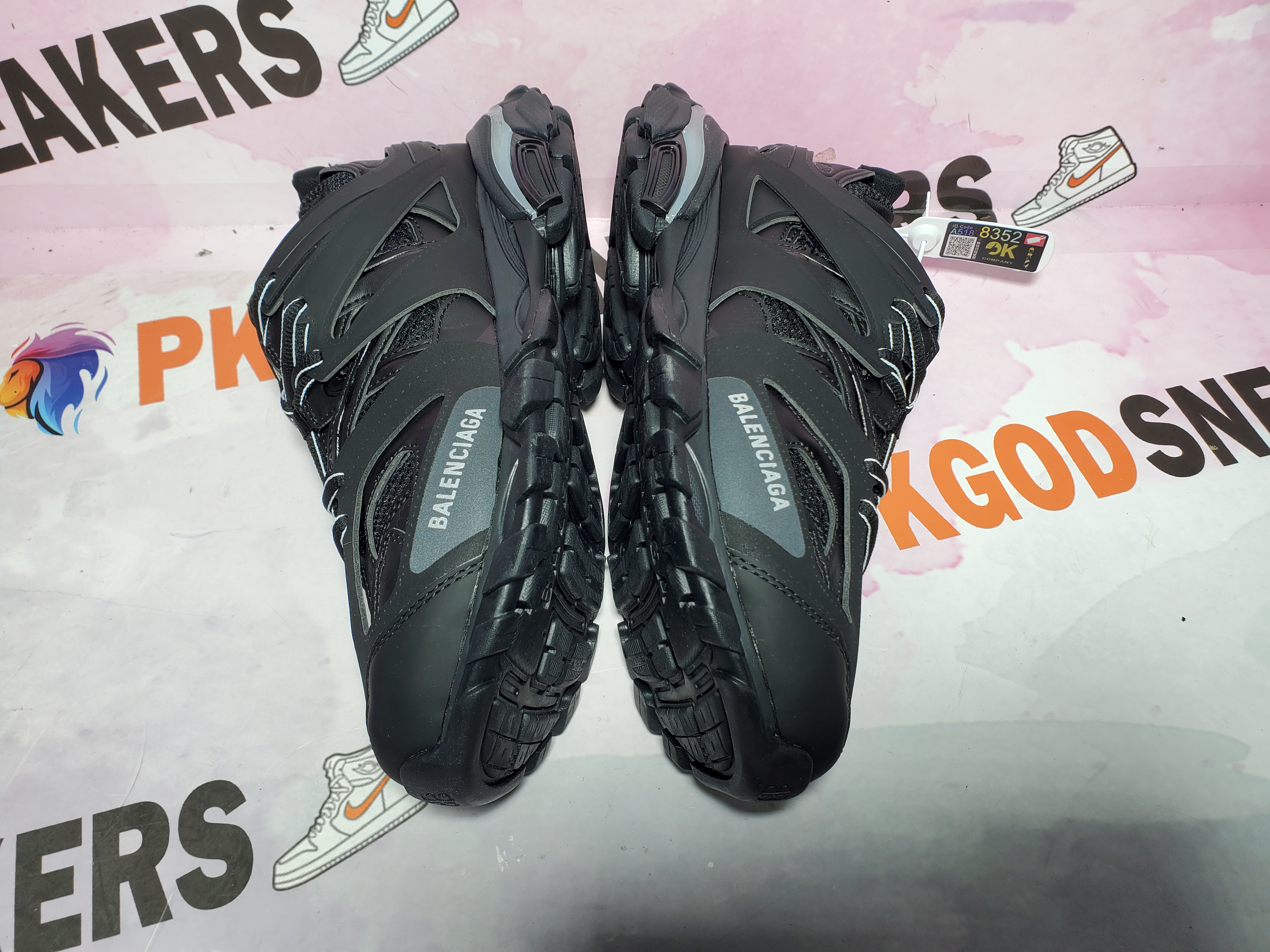 【Flash Sales】 PKGoden Balenciaga  3rd LED Tess S.Black 555032 W1GB7 1000