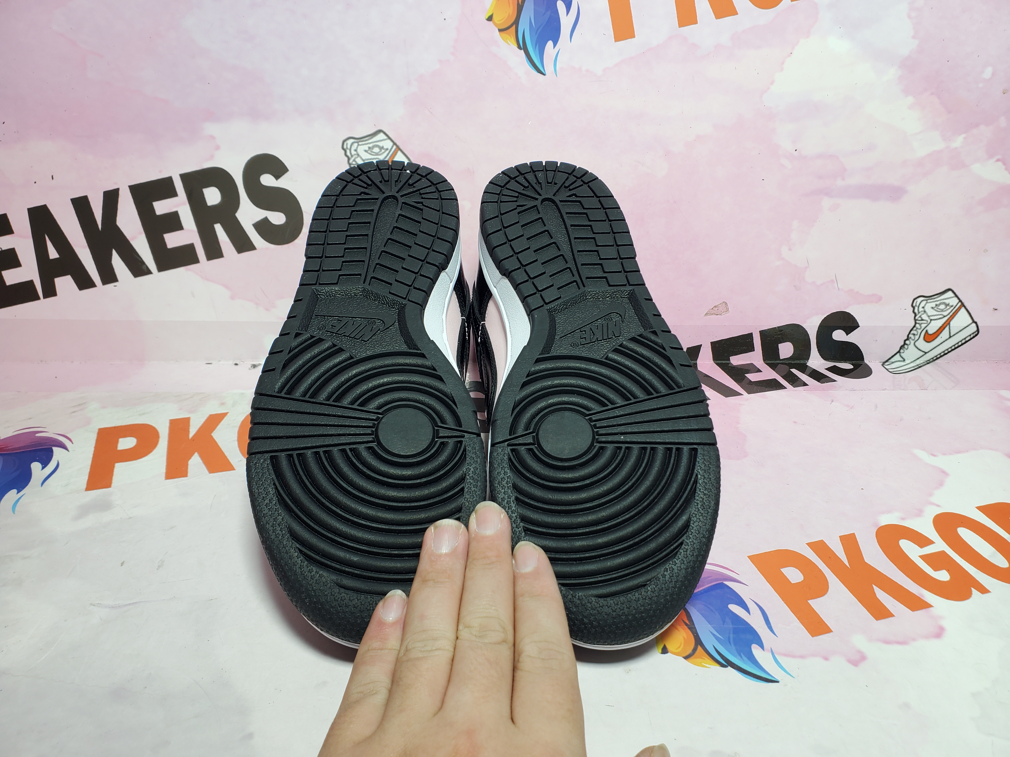 OG Dunk Low Pink Foam Black DJ9955-600