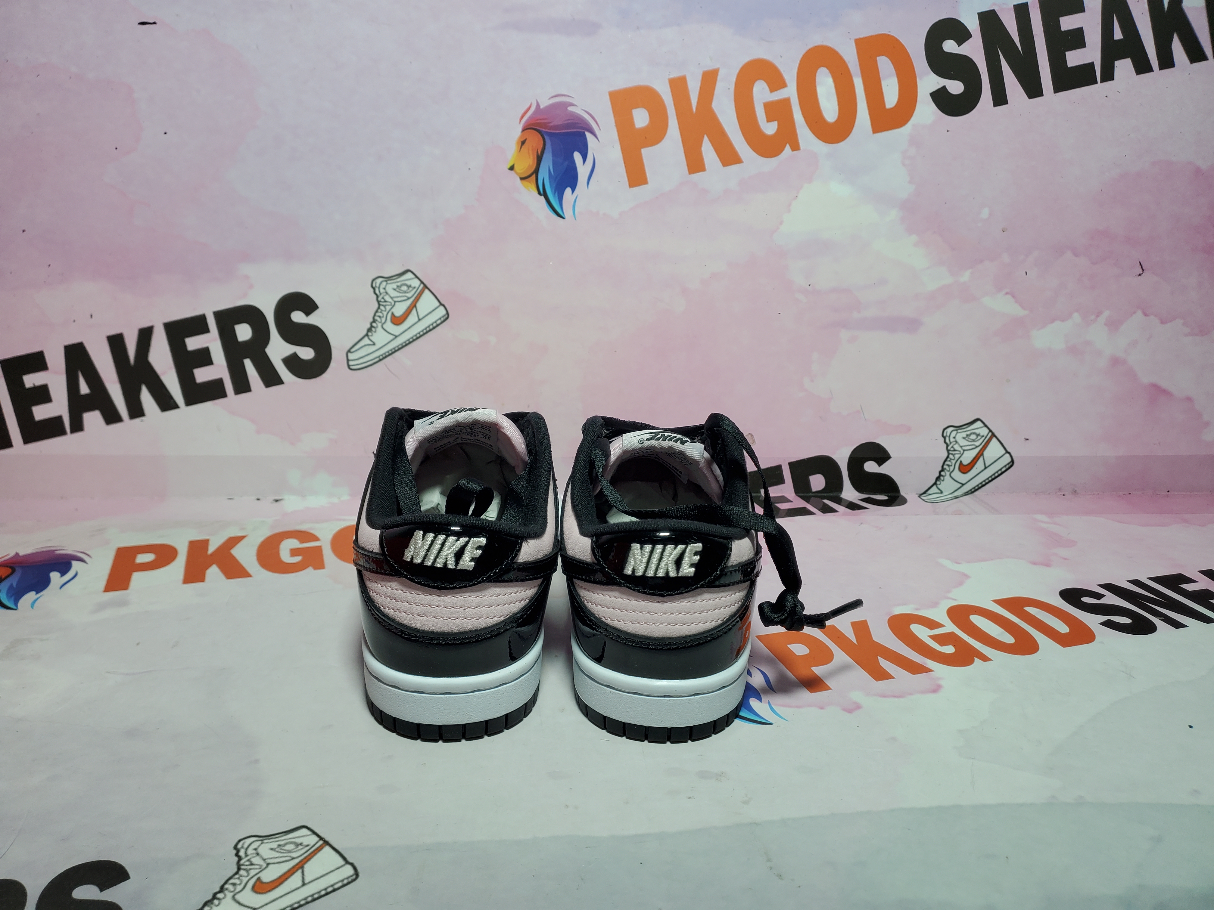 OG Dunk Low Pink Foam Black DJ9955-600