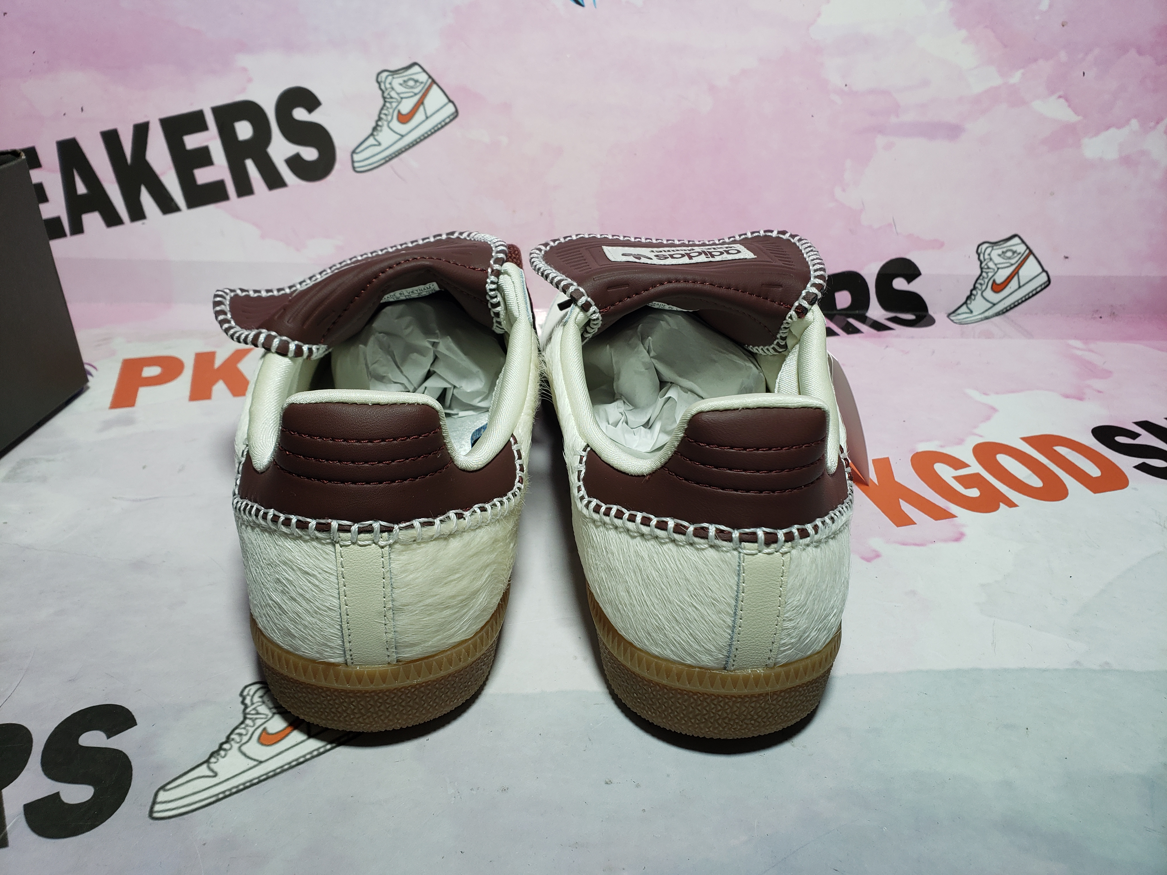 OG Samba Vegan White Haired Horse