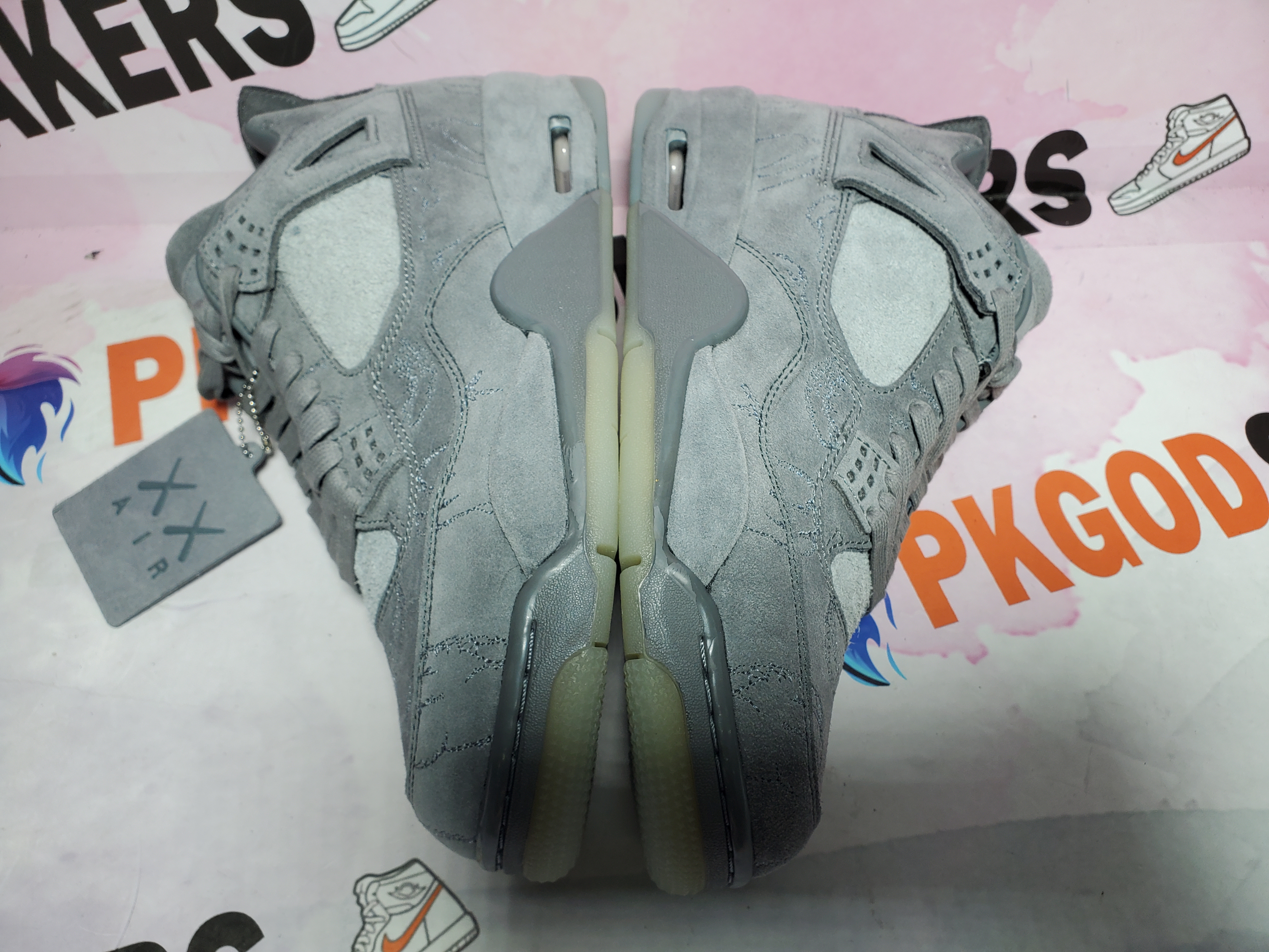 PKGoden Jordan 4 Retro Kaws 930155-003