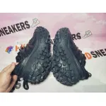 PKGoden Balenciaga Defender Black 685613 W2RA6 1000