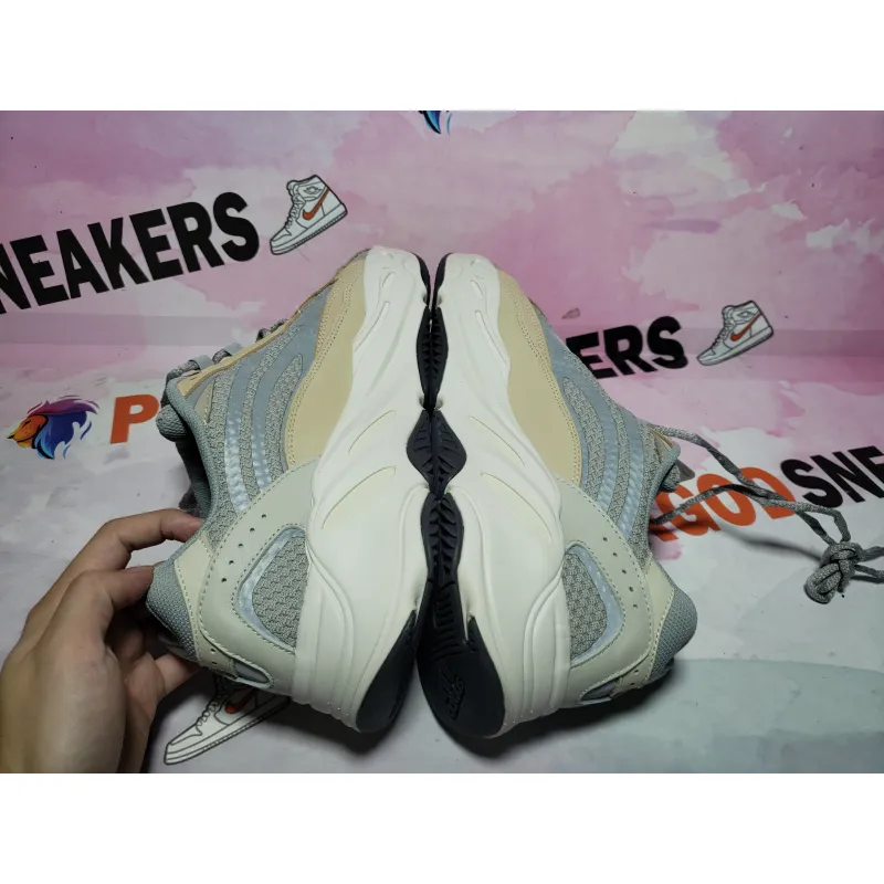 PKGoden Yeezy Boost 700 V2 Cream GY7924