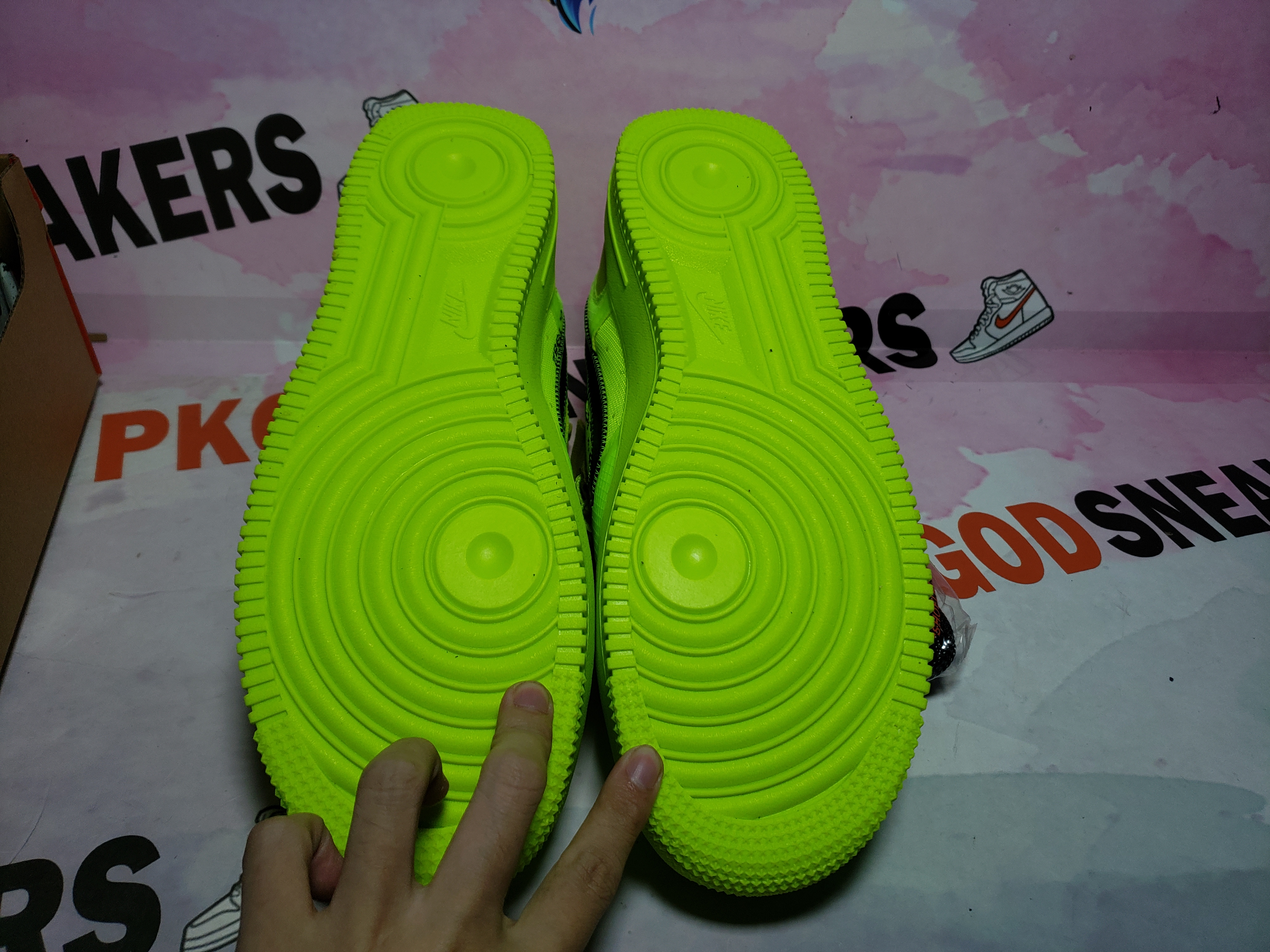 PKGoden Air Force 1 Low Off-White Volt AO4606-700