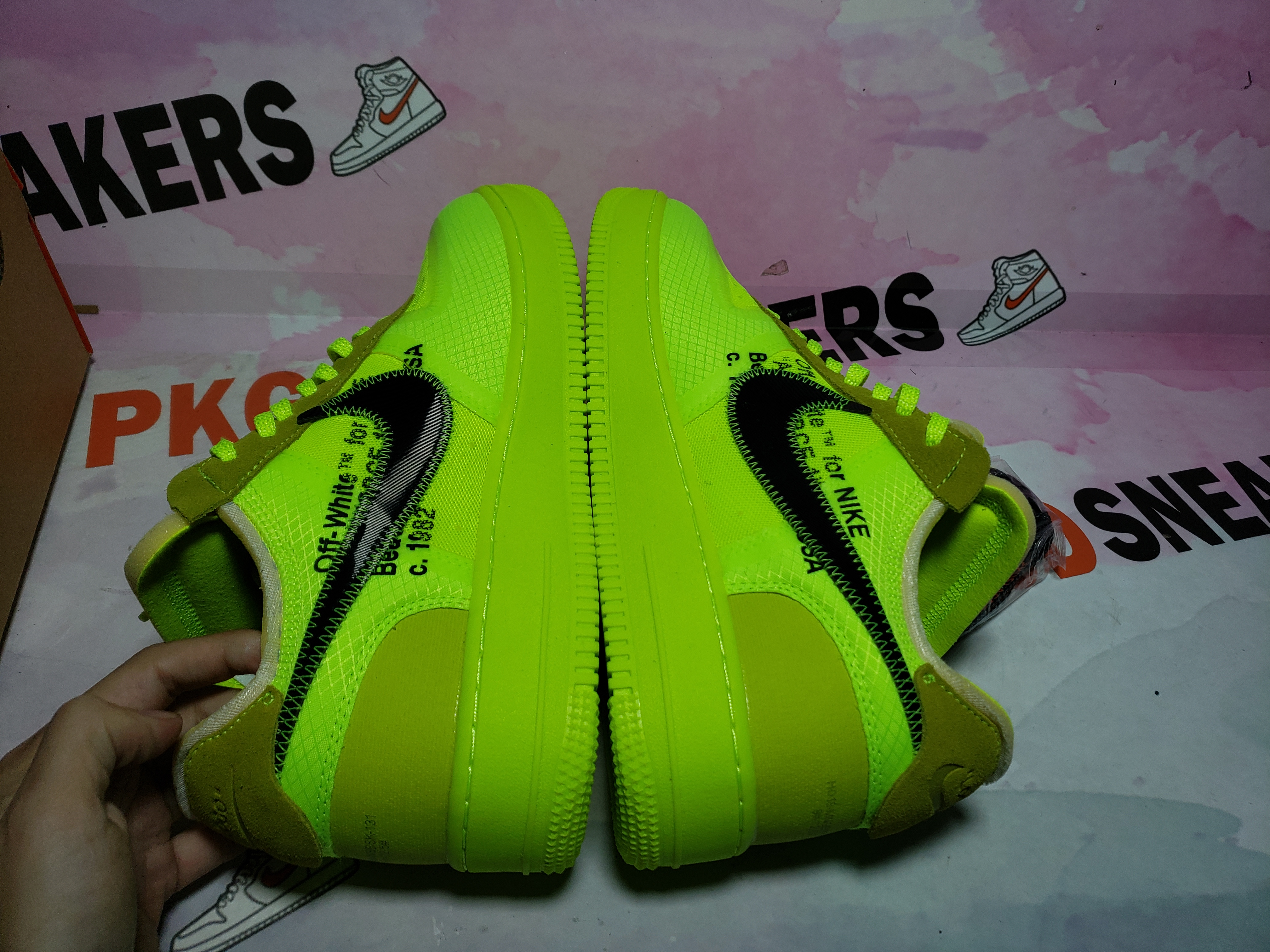 PKGoden Air Force 1 Low Off-White Volt AO4606-700