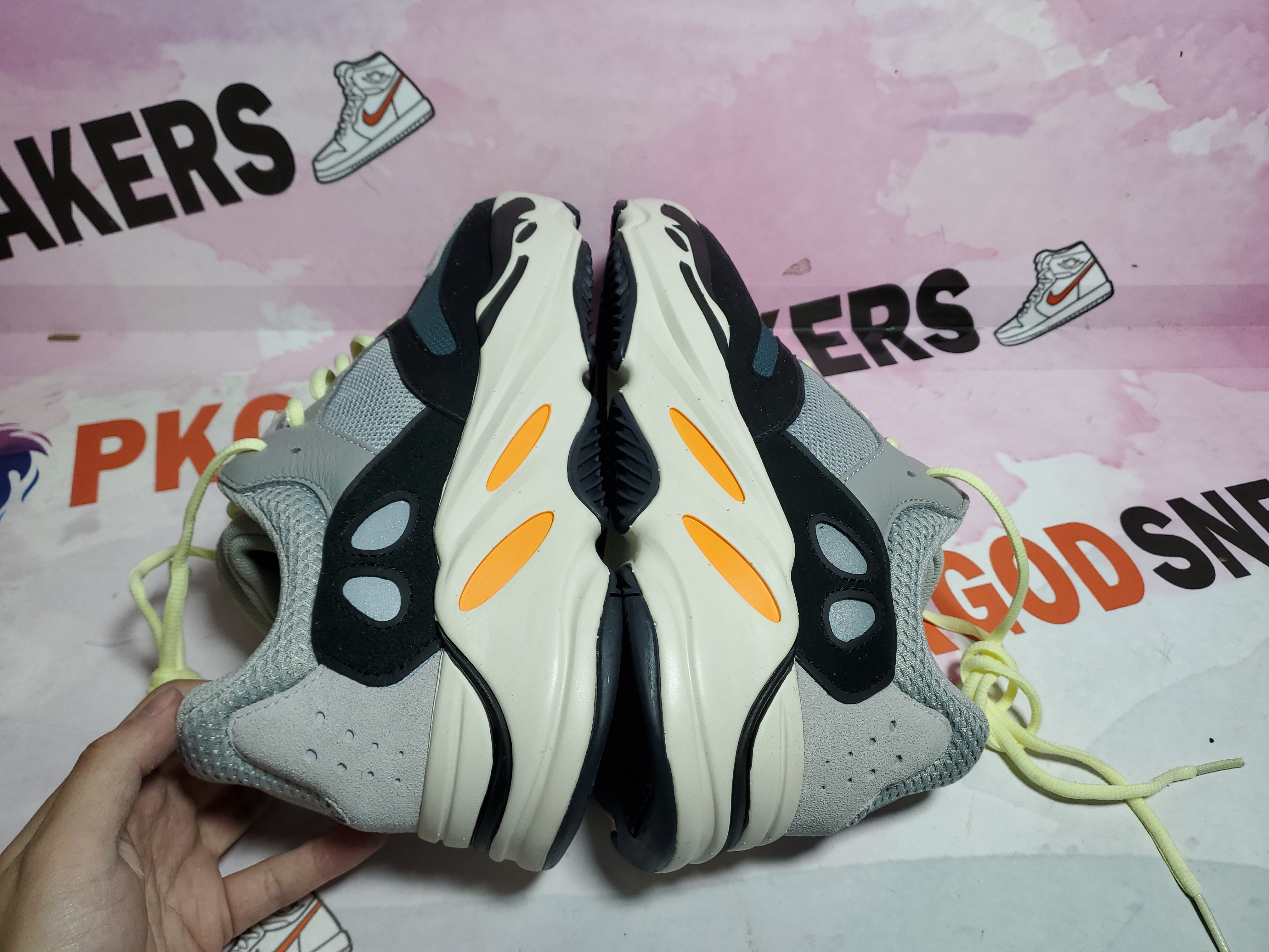 PKGoden Yeezy Boost 700 Wave Runner Solid Grey B75571