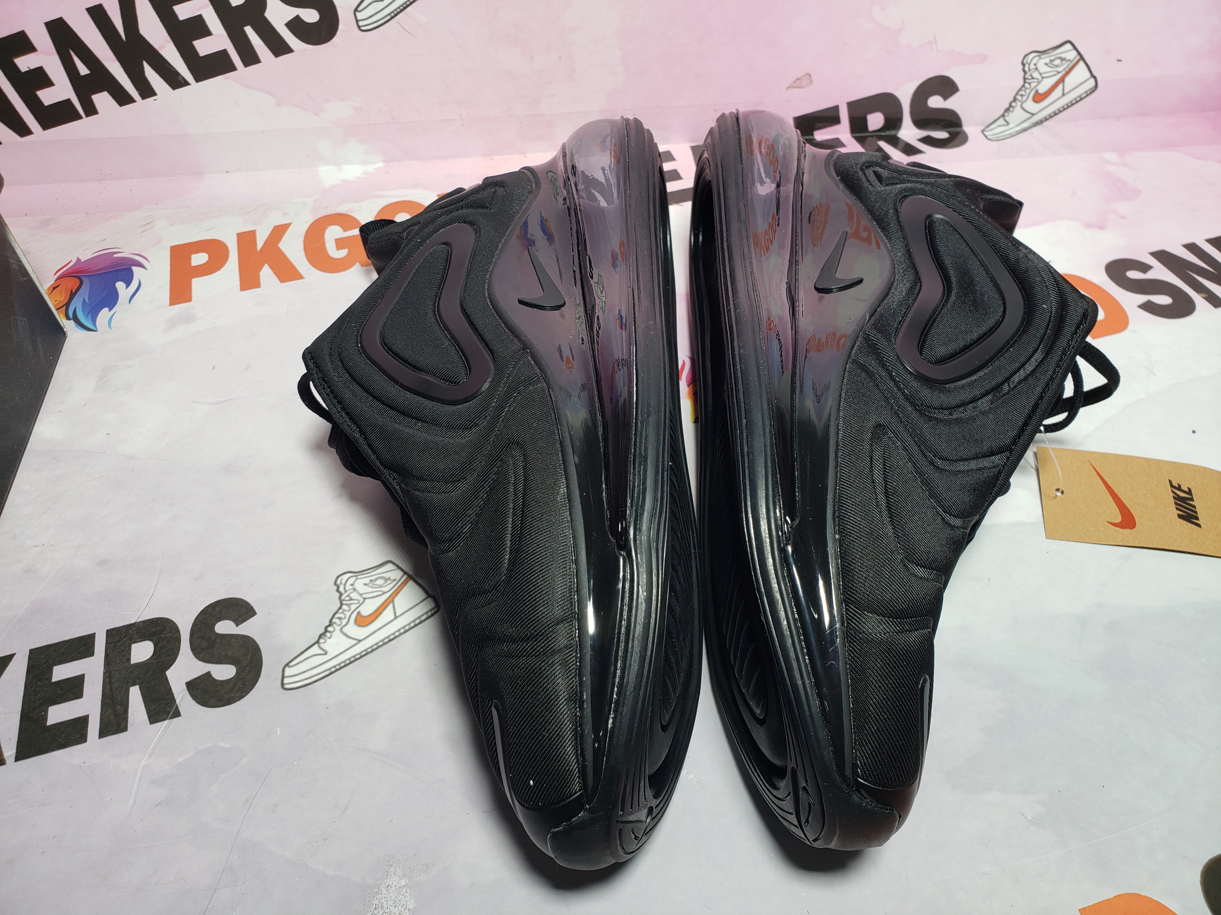 OG Air Max 720 Triple Black