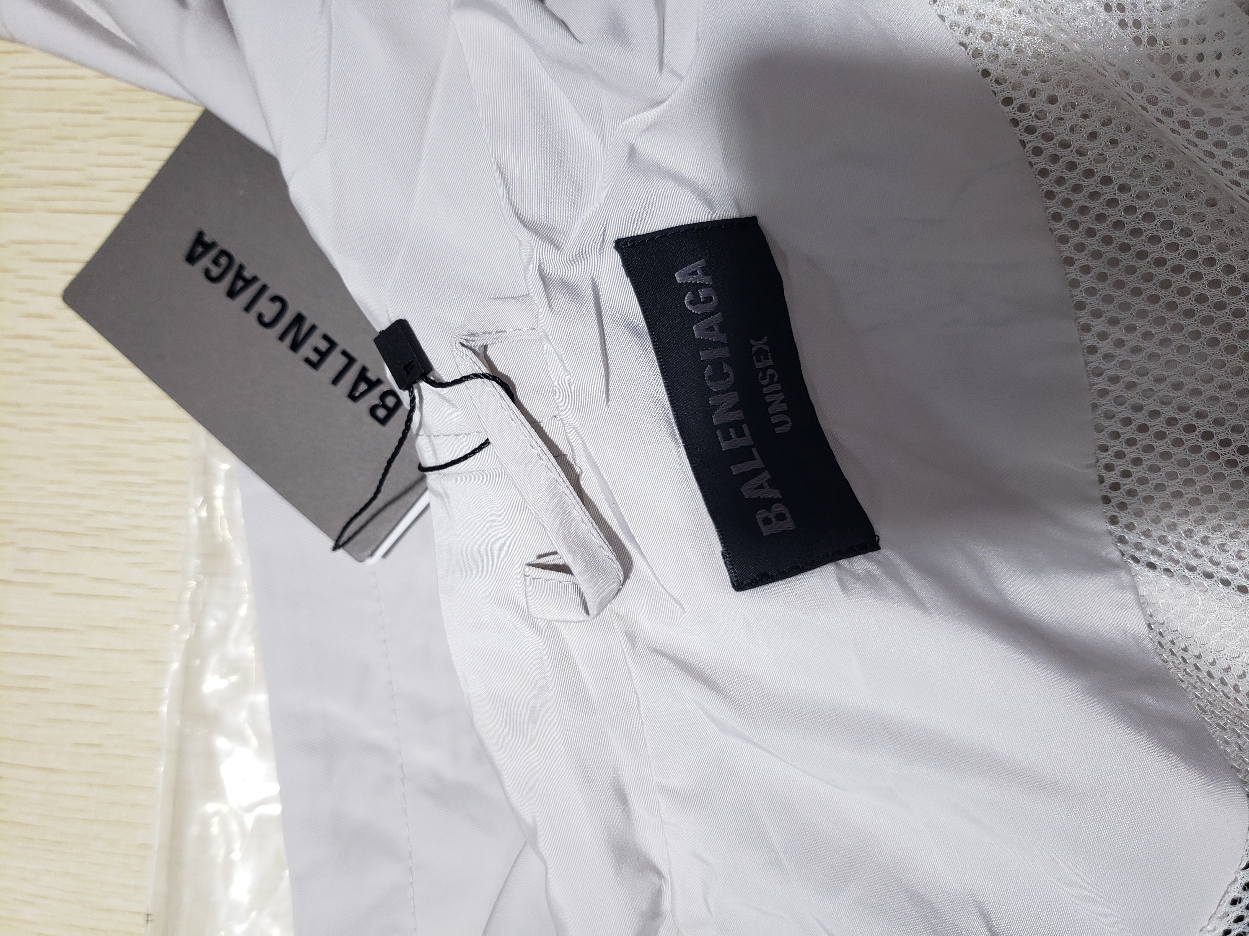 Balenciaga BLCG 24FW 3B red and white splicing hooded sports suit jacket