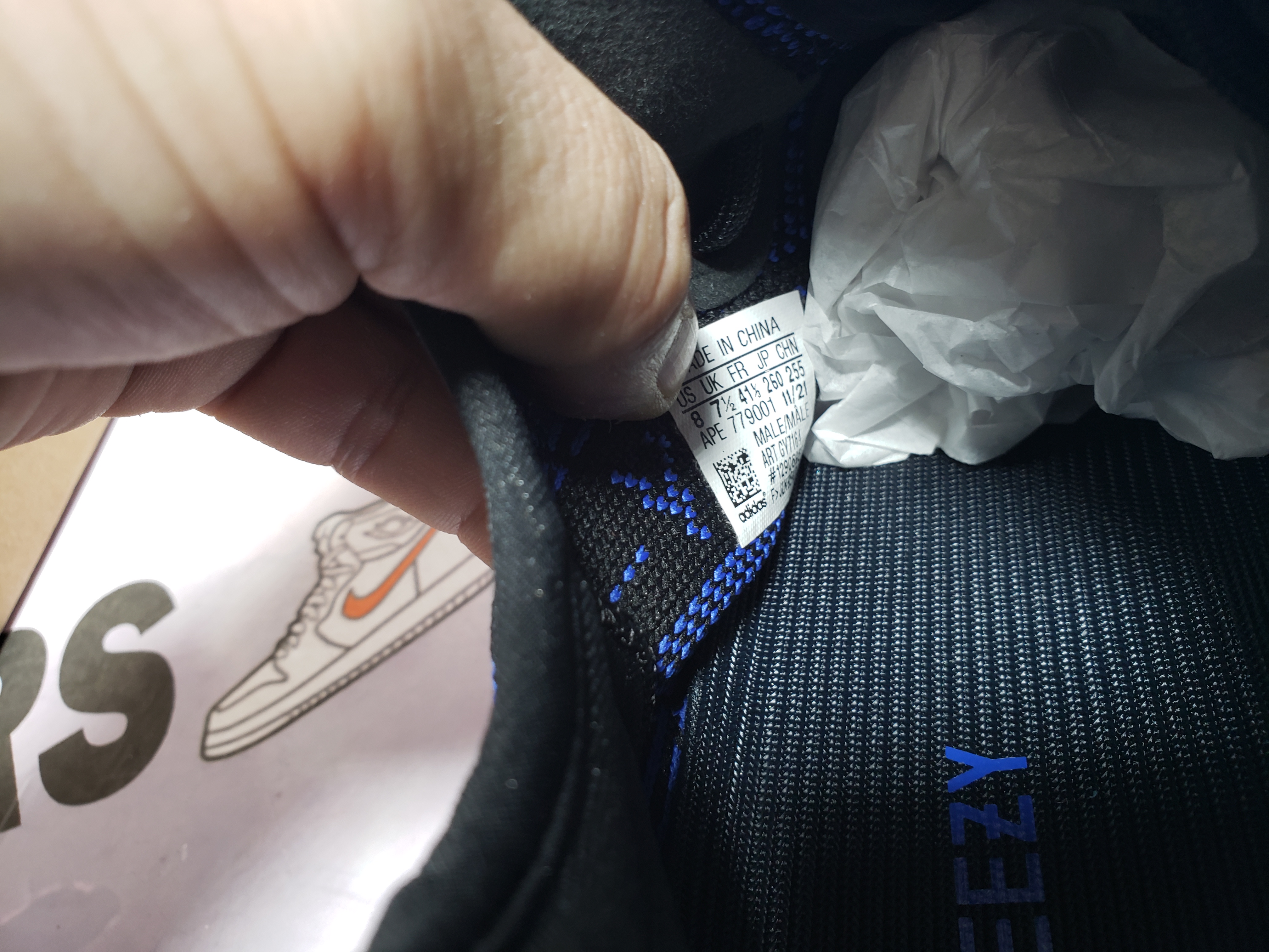 ⚡29$ ⚡ Yeezy Boost 350 V2 Dazzling Blue  GY7164