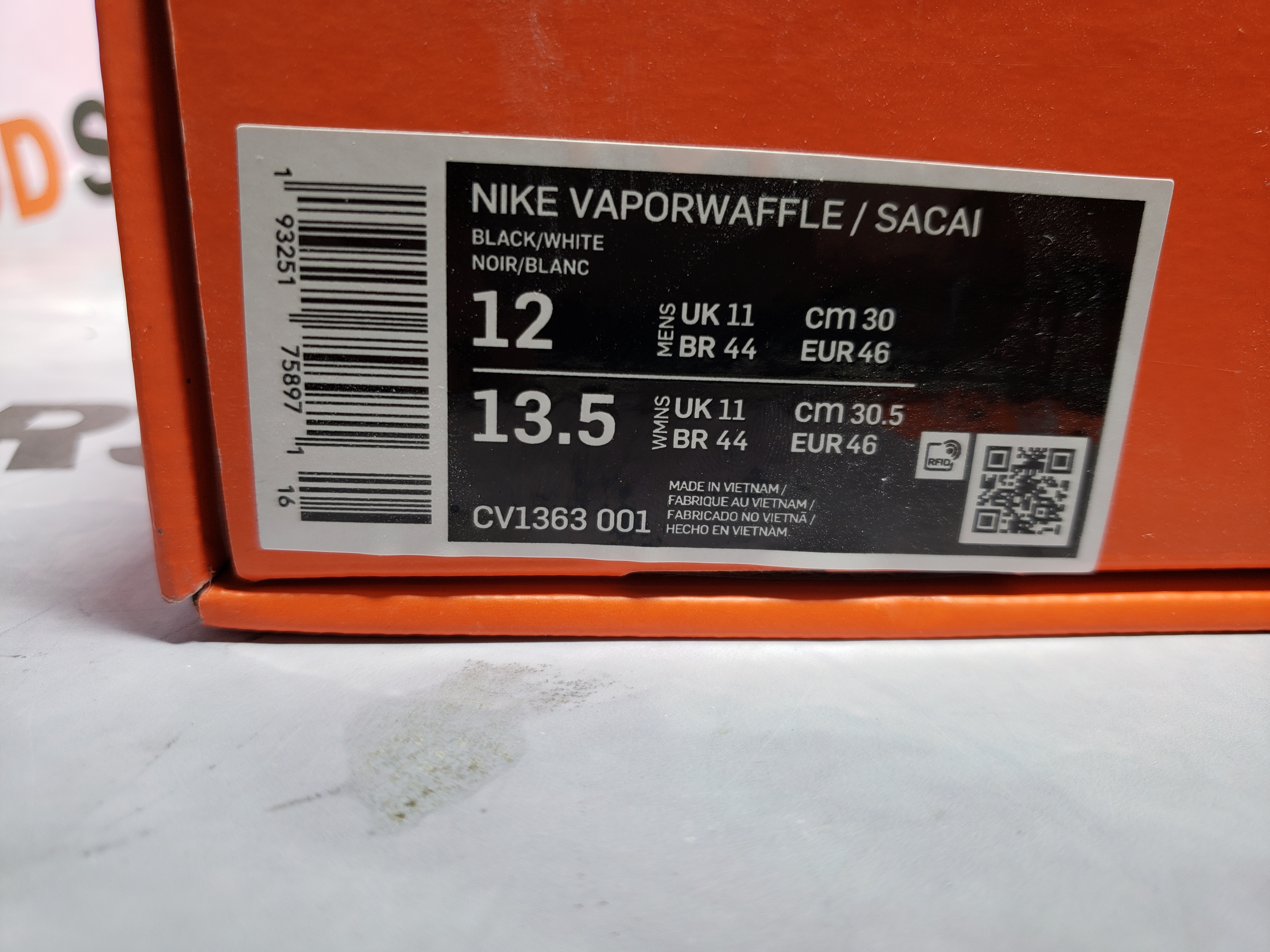 PKGoden Sacai x Pegasua Vaporfly Black White CI9928-001