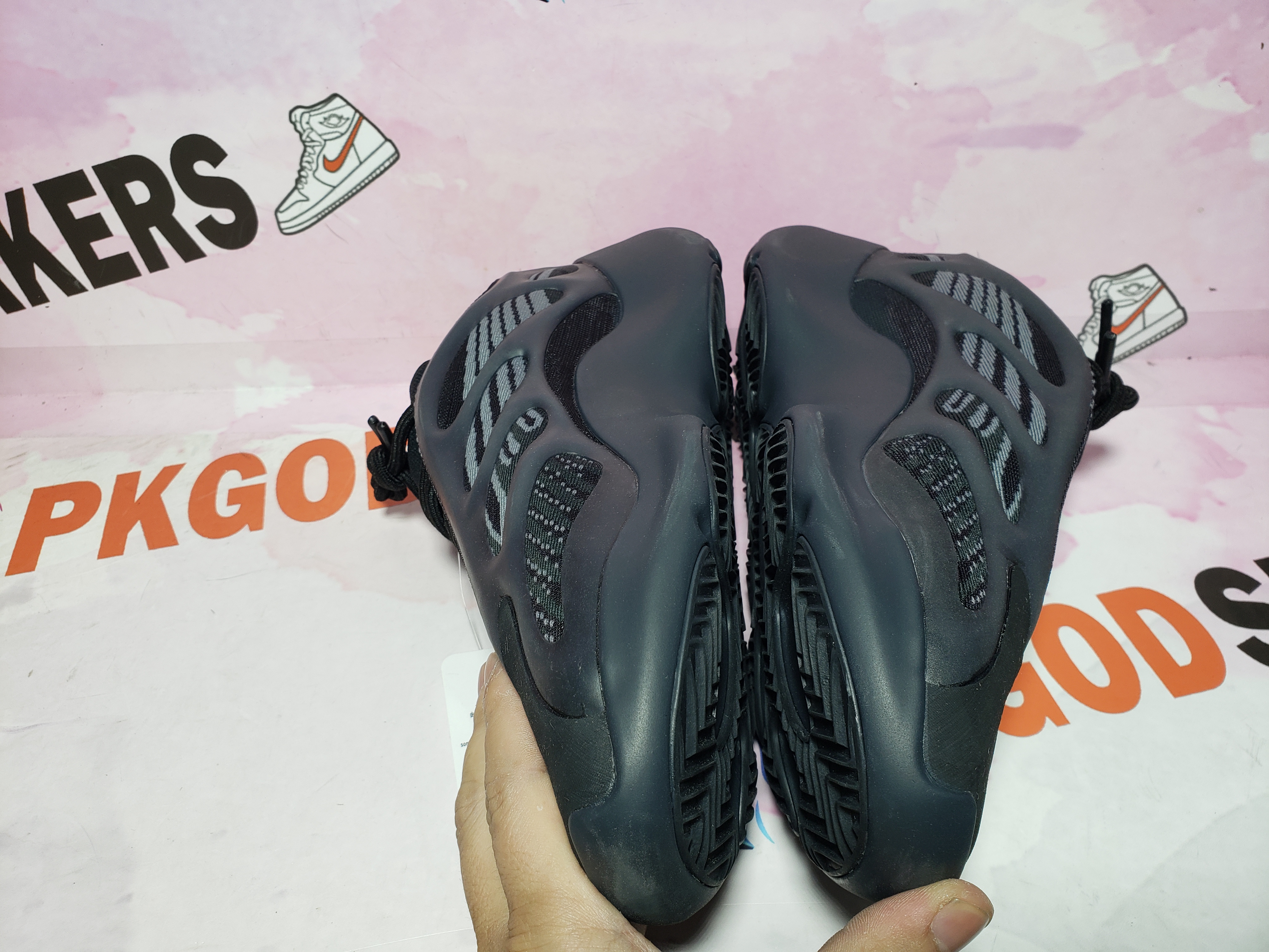 PKGoden Yeezy Boost 700 V3 Alvah H67799