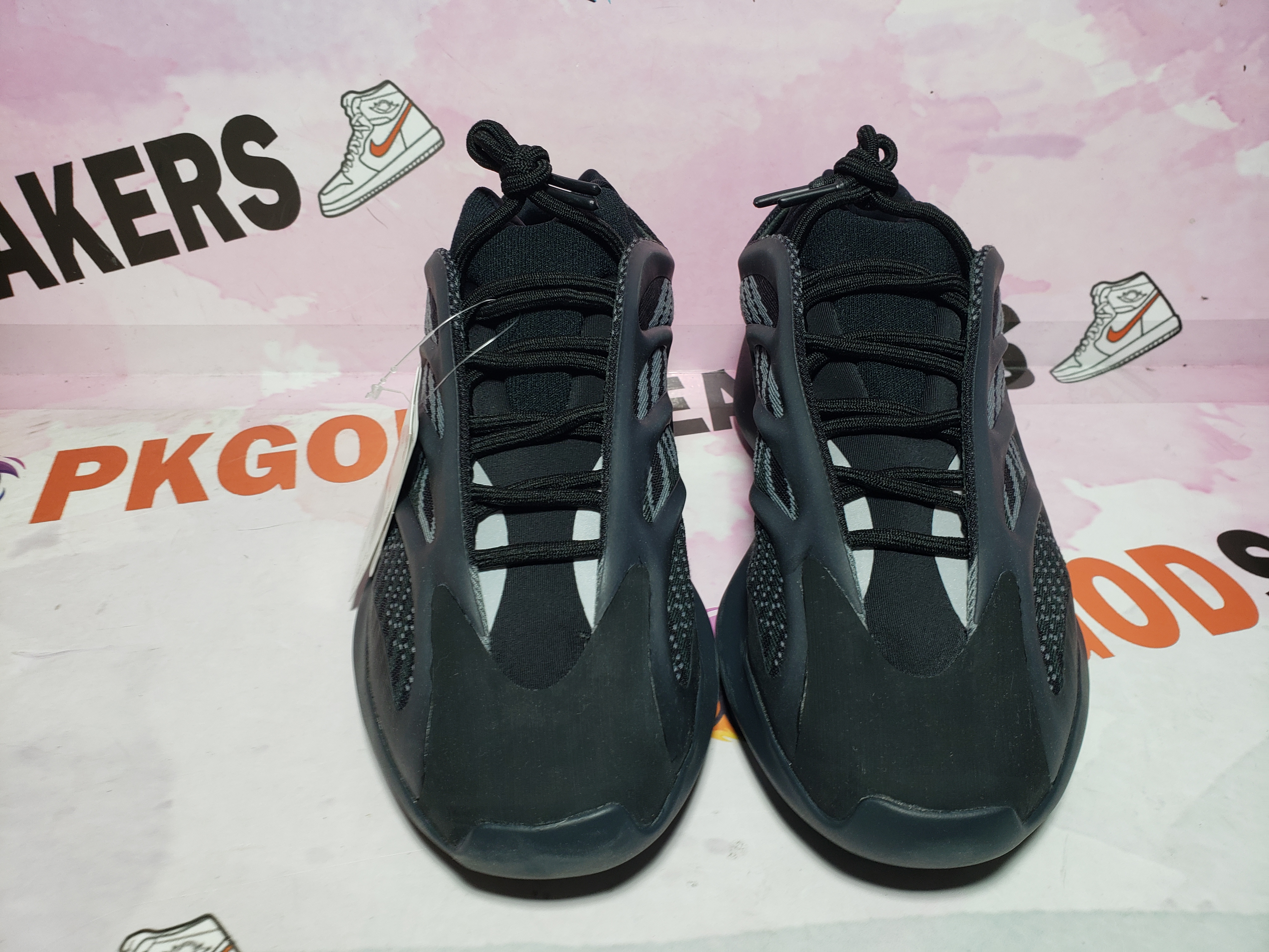 PKGoden Yeezy Boost 700 V3 Alvah H67799