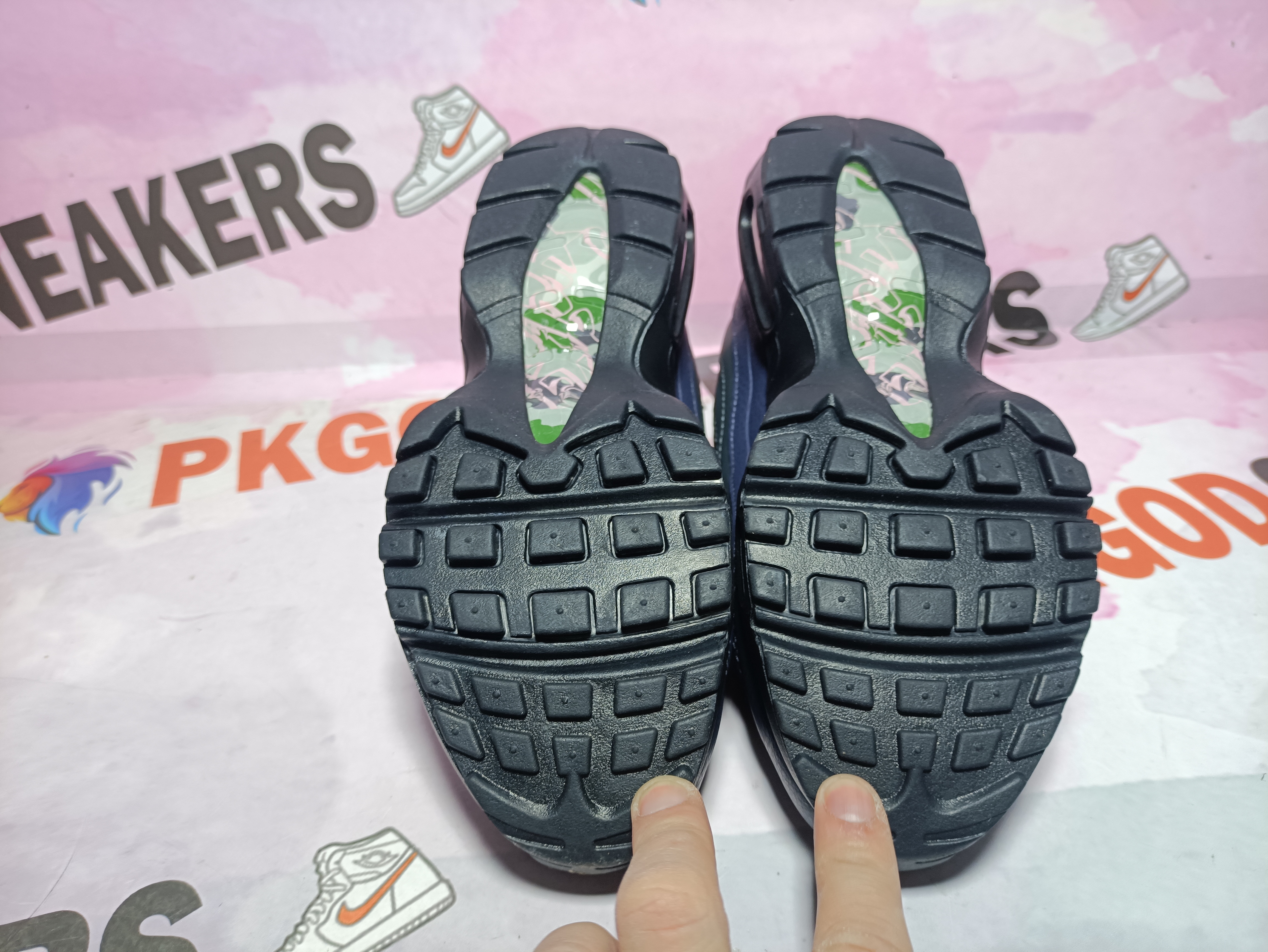 FREE SHIPPING - Air Max 95 SP Corteiz Pink Beam FB2709-001