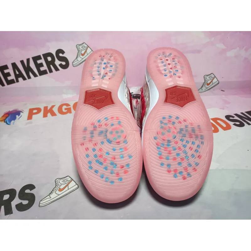 PKGoden SB Dunk Low StrangeLove Skateboards (Regular Box) CT2552-800