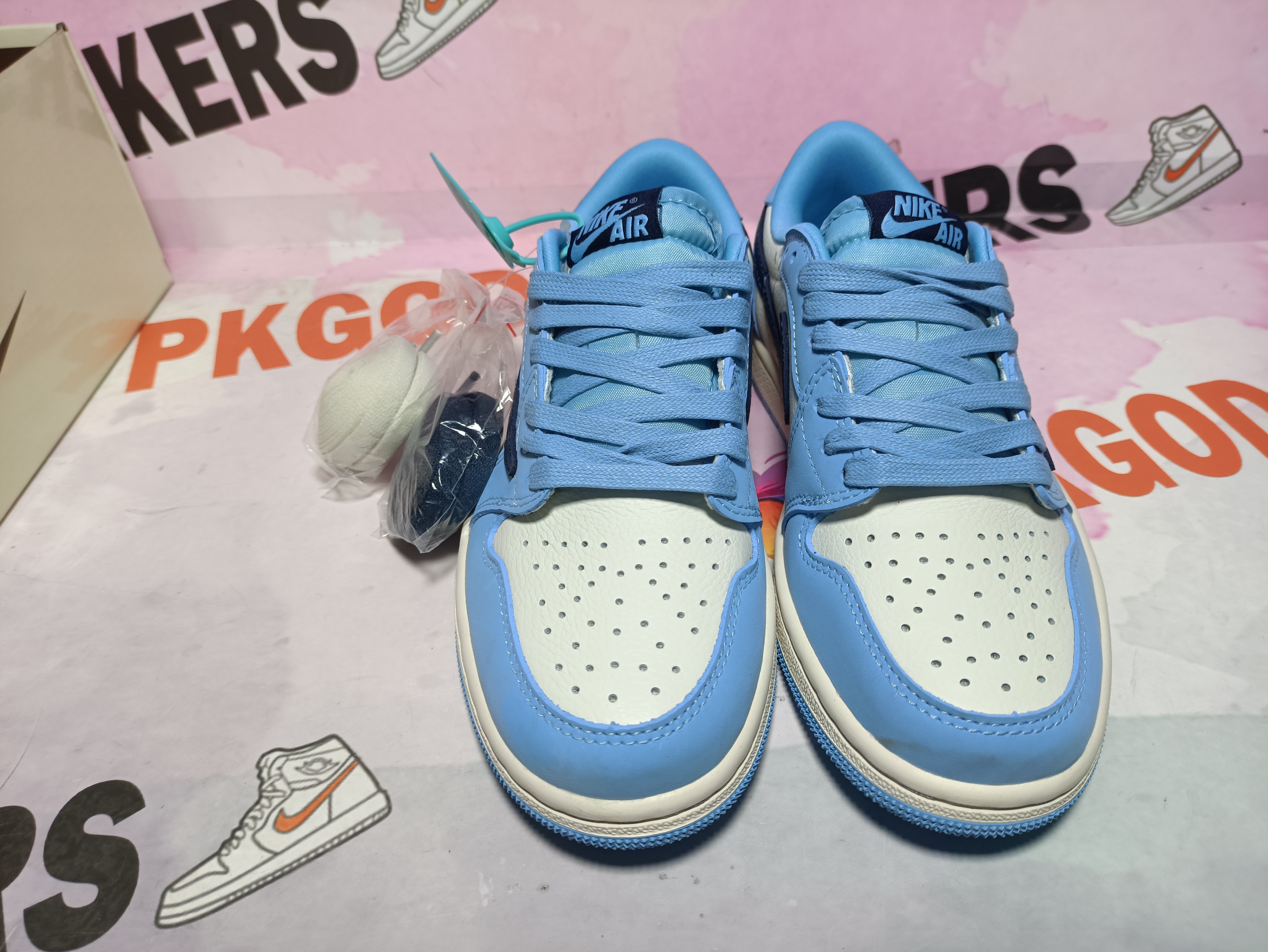 Travis Scott x Air Jordan 1 Low Blue DM7688-400 