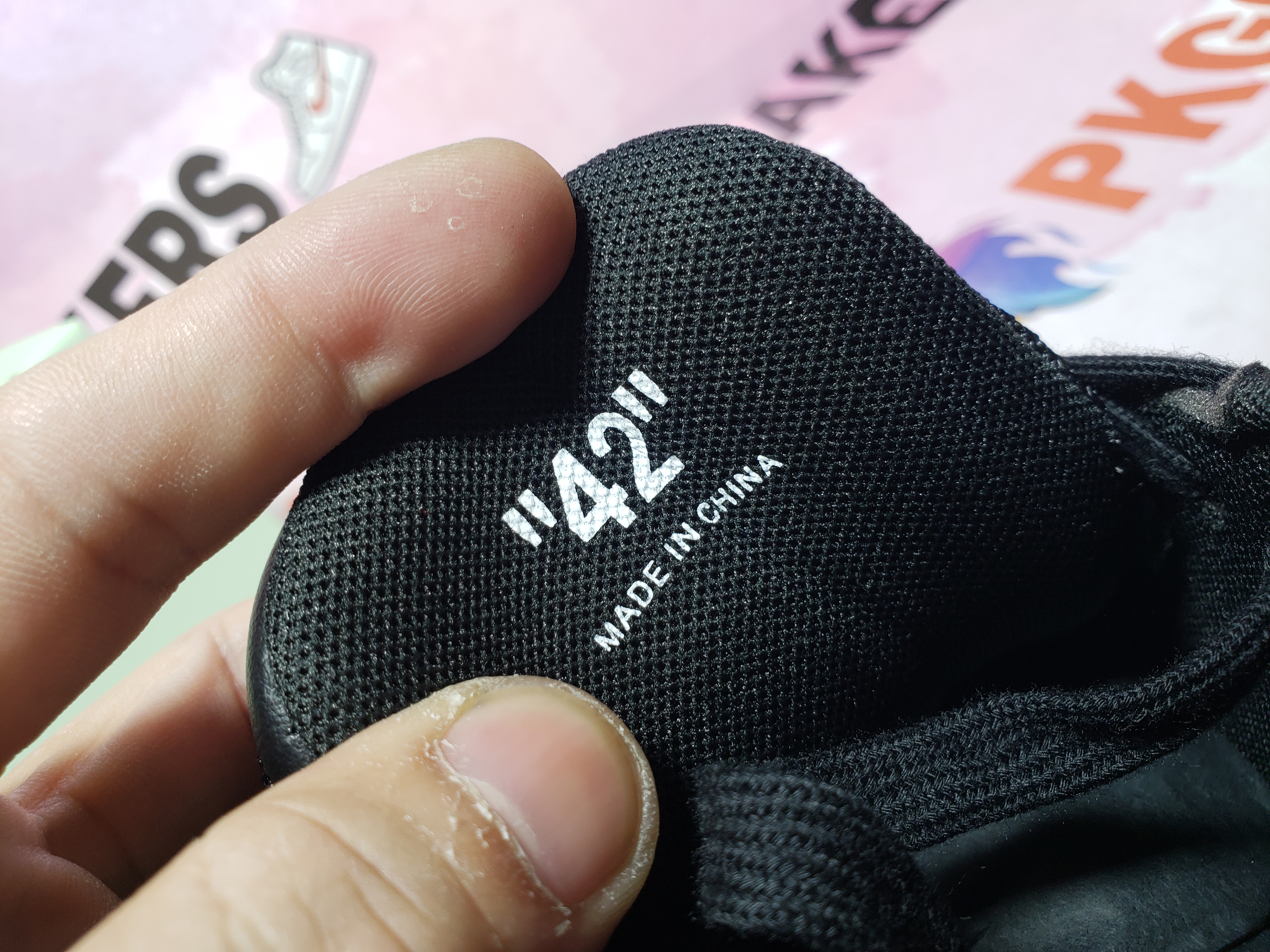 OFF-WHITE Out Of Office OOO Low Tops Black Grey White SS22,OMIA189C99LEA0011001 / OMIA189C99LEA0041001