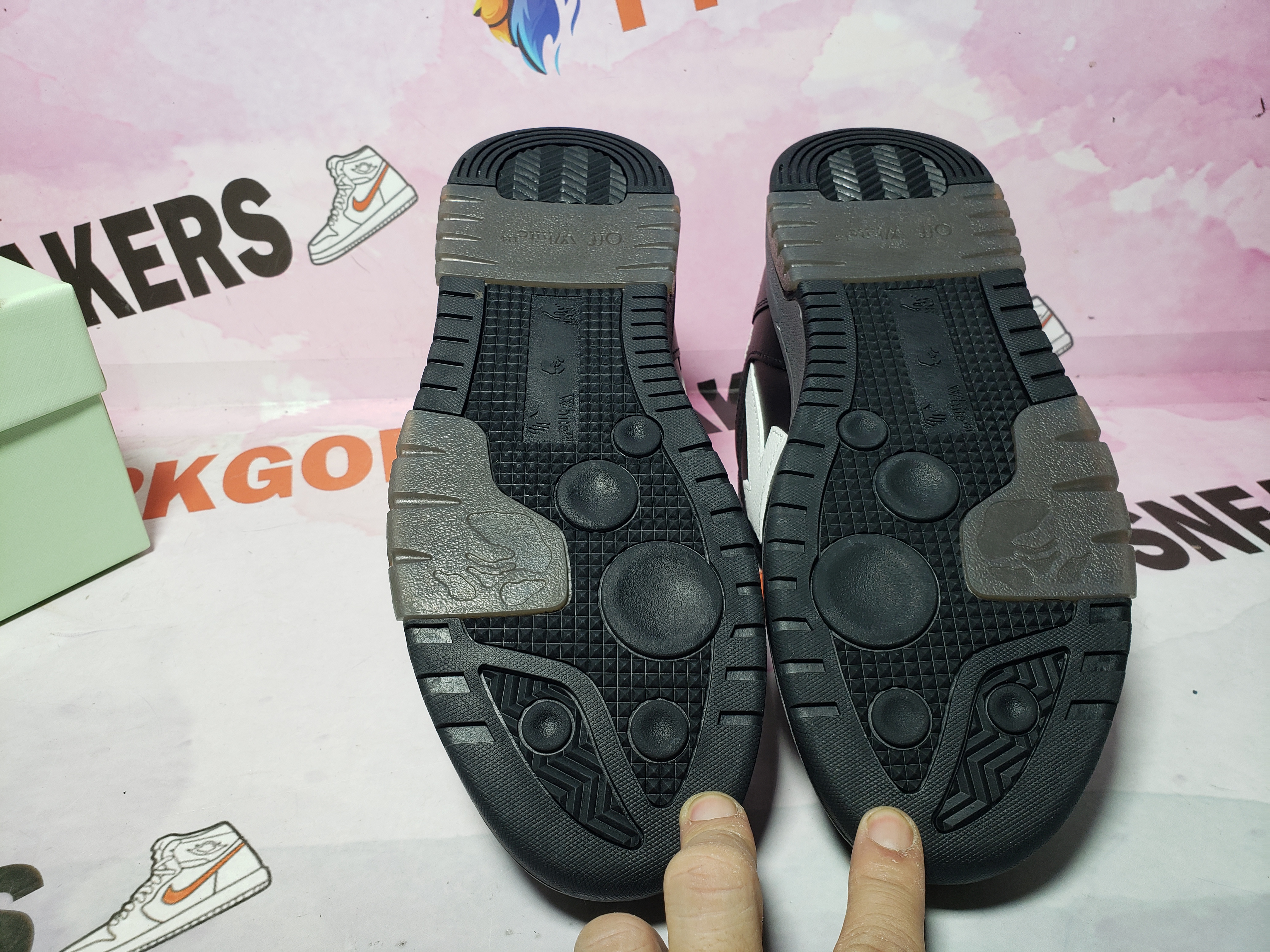 OFF-WHITE Out Of Office OOO Low Tops Black Grey White SS22,OMIA189C99LEA0011001 / OMIA189C99LEA0041001