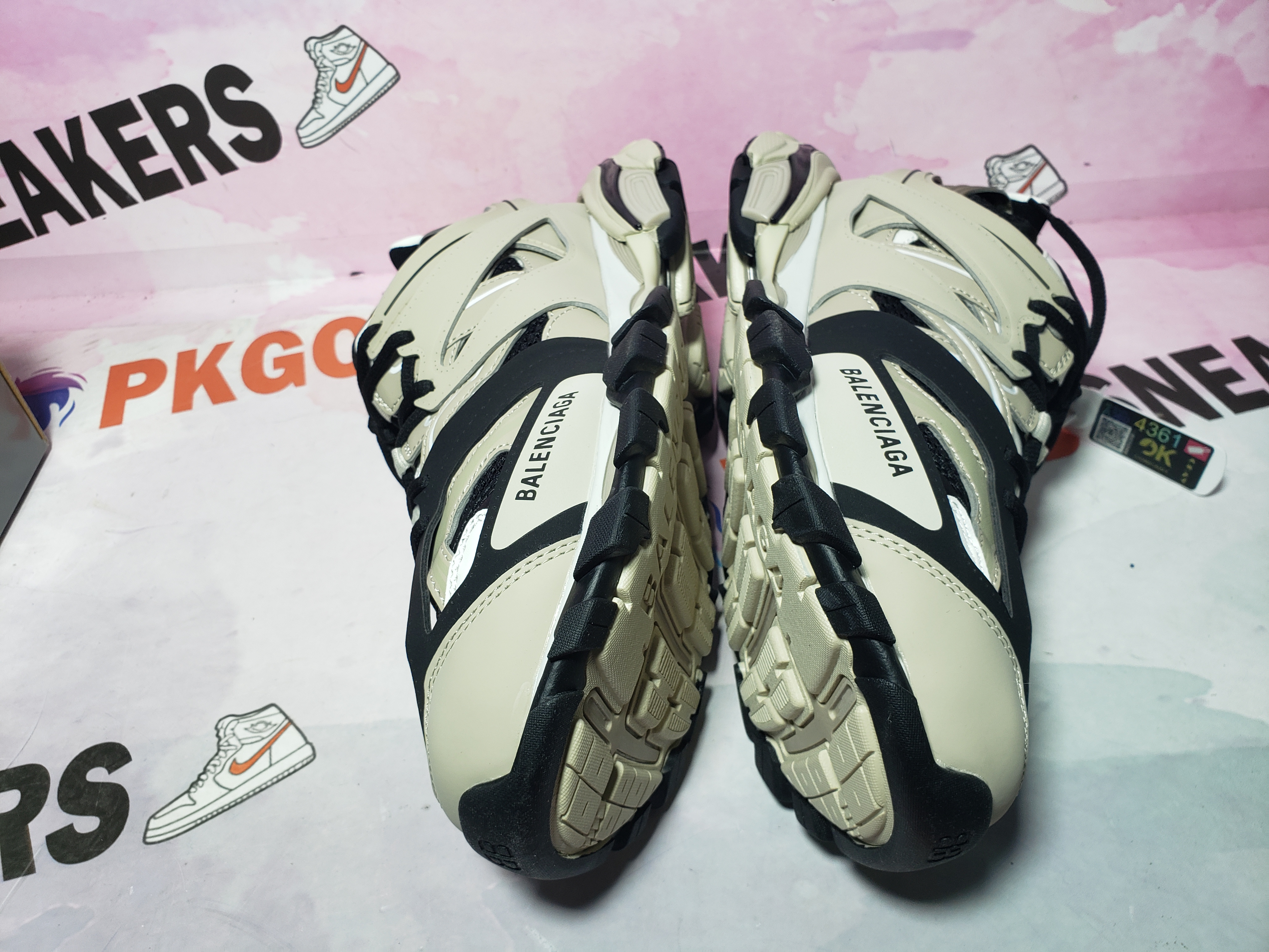 PKGoden Balenciaga  3rd Tess S.Black Rice Khaki Black 542436 W3AC4 8071