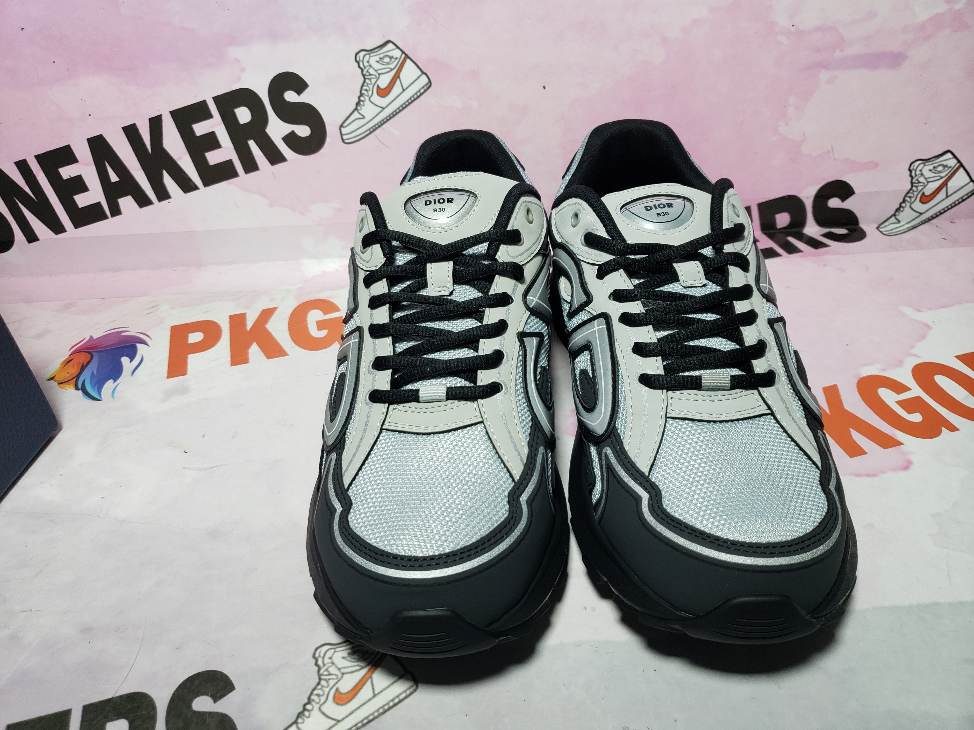 PKGoden Dior B30 Light Grey Sneakers Dark Gray