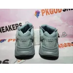 og Yeezy Boost 700 V2 Hospital Blue FV8424