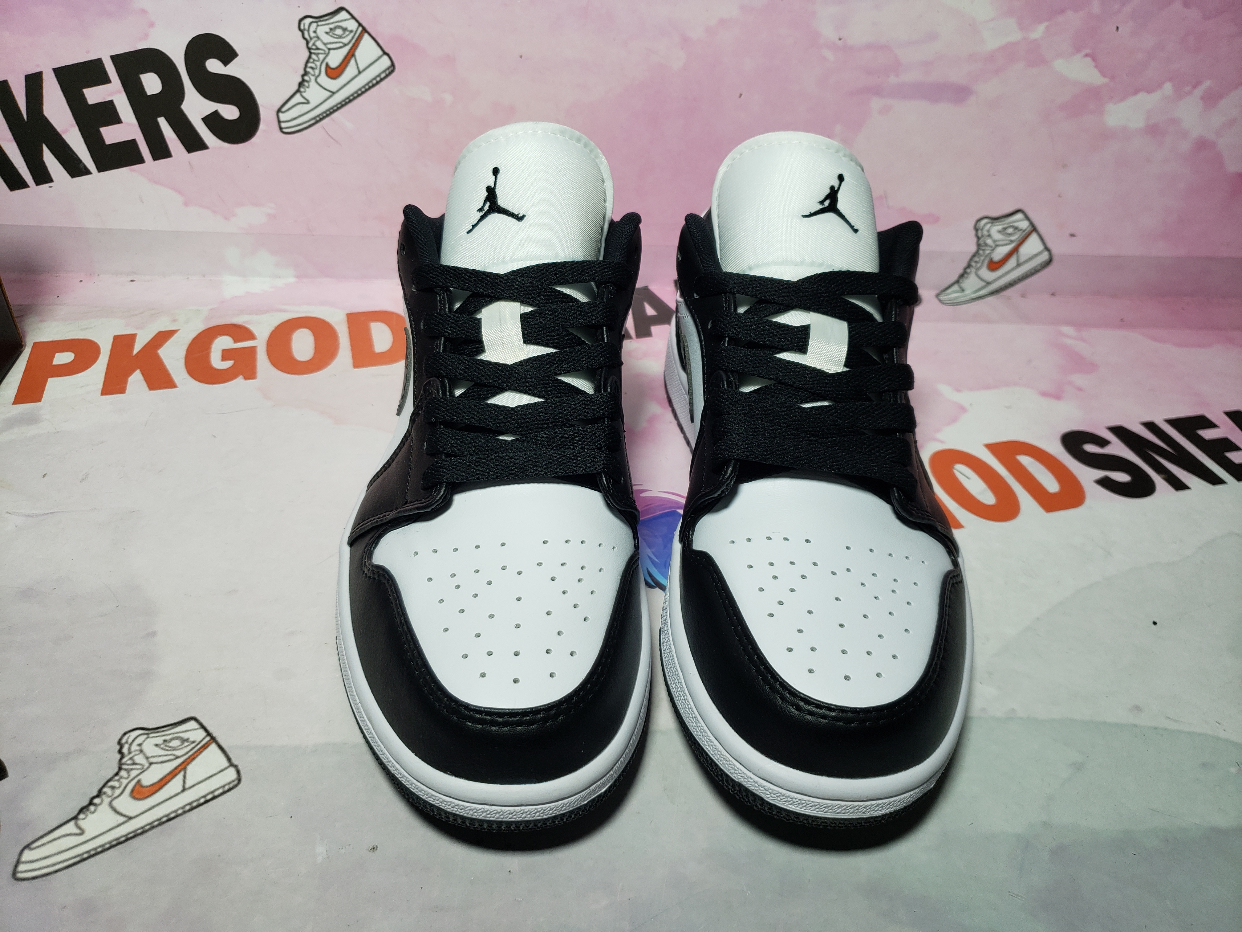 BoostMasterLin Air Jordan 1 Low Black And White DC0774-101