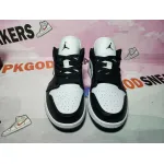 BoostMasterLin Air Jordan 1 Low Black And White DC0774-101