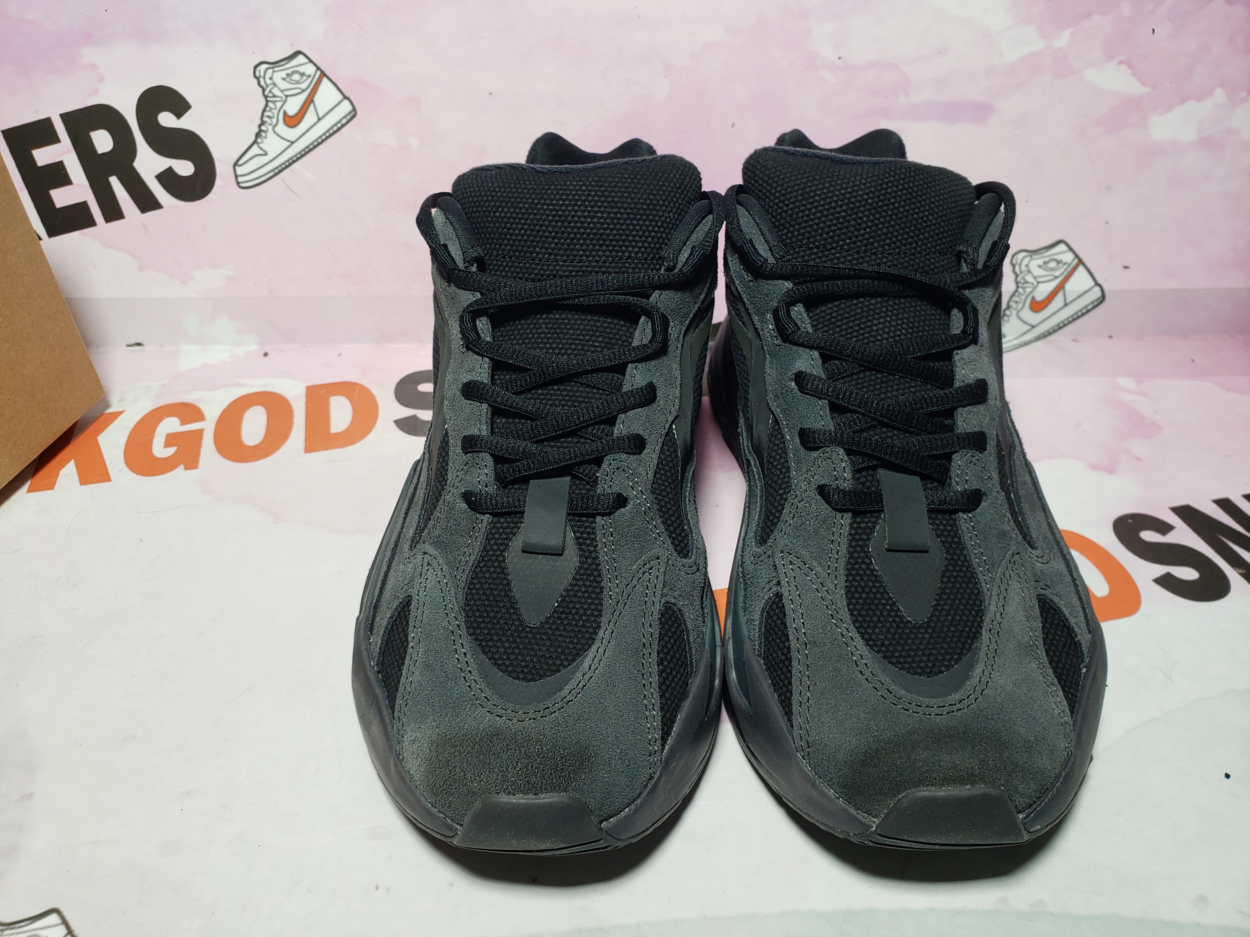 PKGoden Yeezy Boost 700 V2 Vanta FU6684