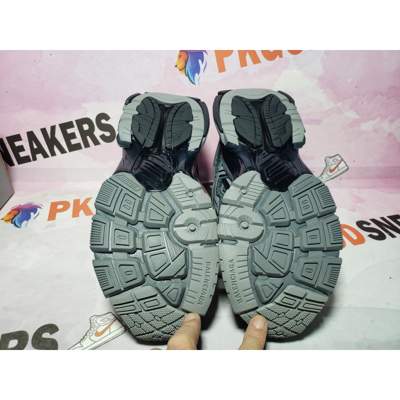 PKGoden Balenciaga 7th Runner All Black Gray 677402 W3RB2 1515