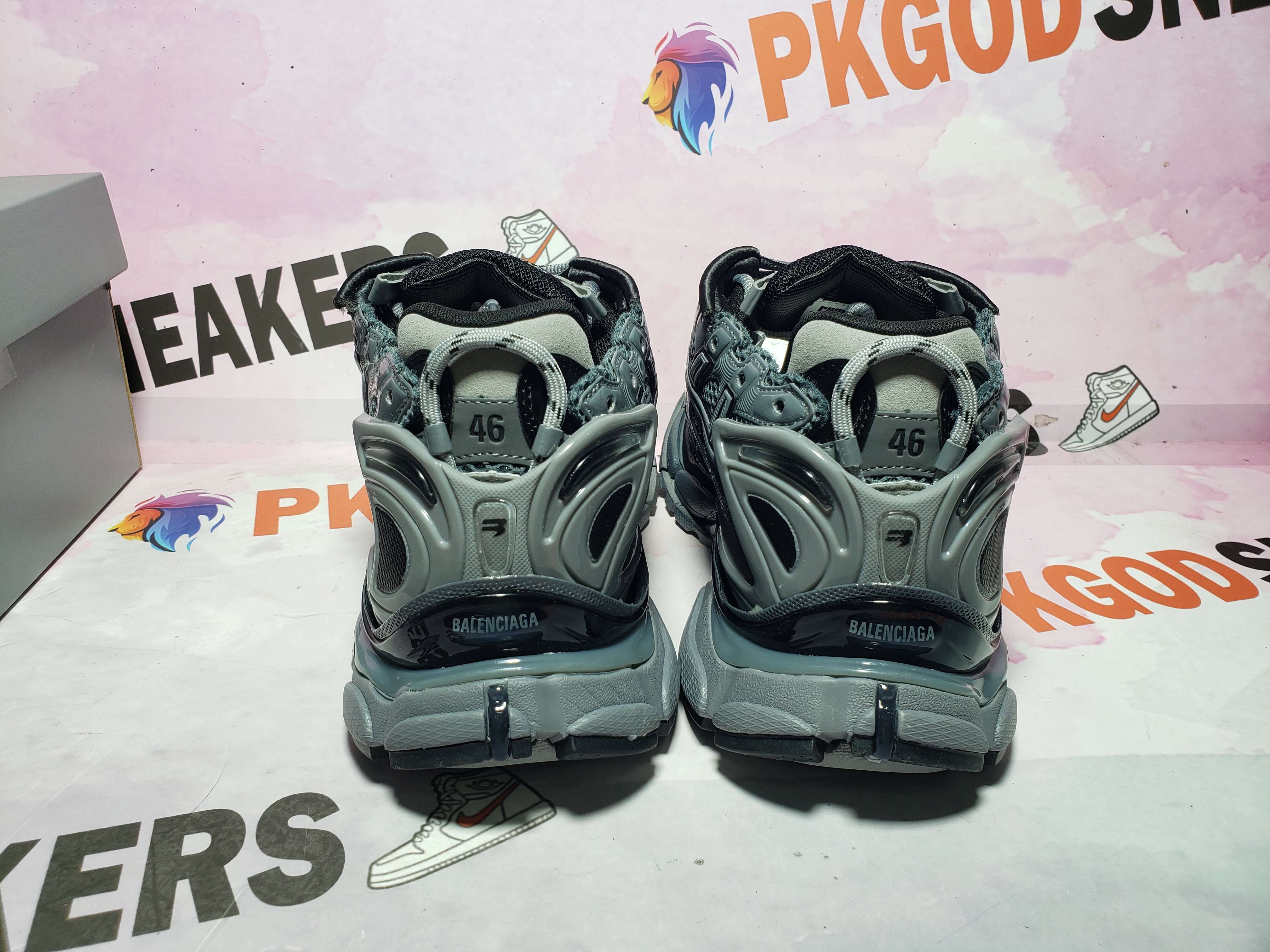 PKGoden Balenciaga 7th Runner All Black Gray 677402 W3RB2 1515