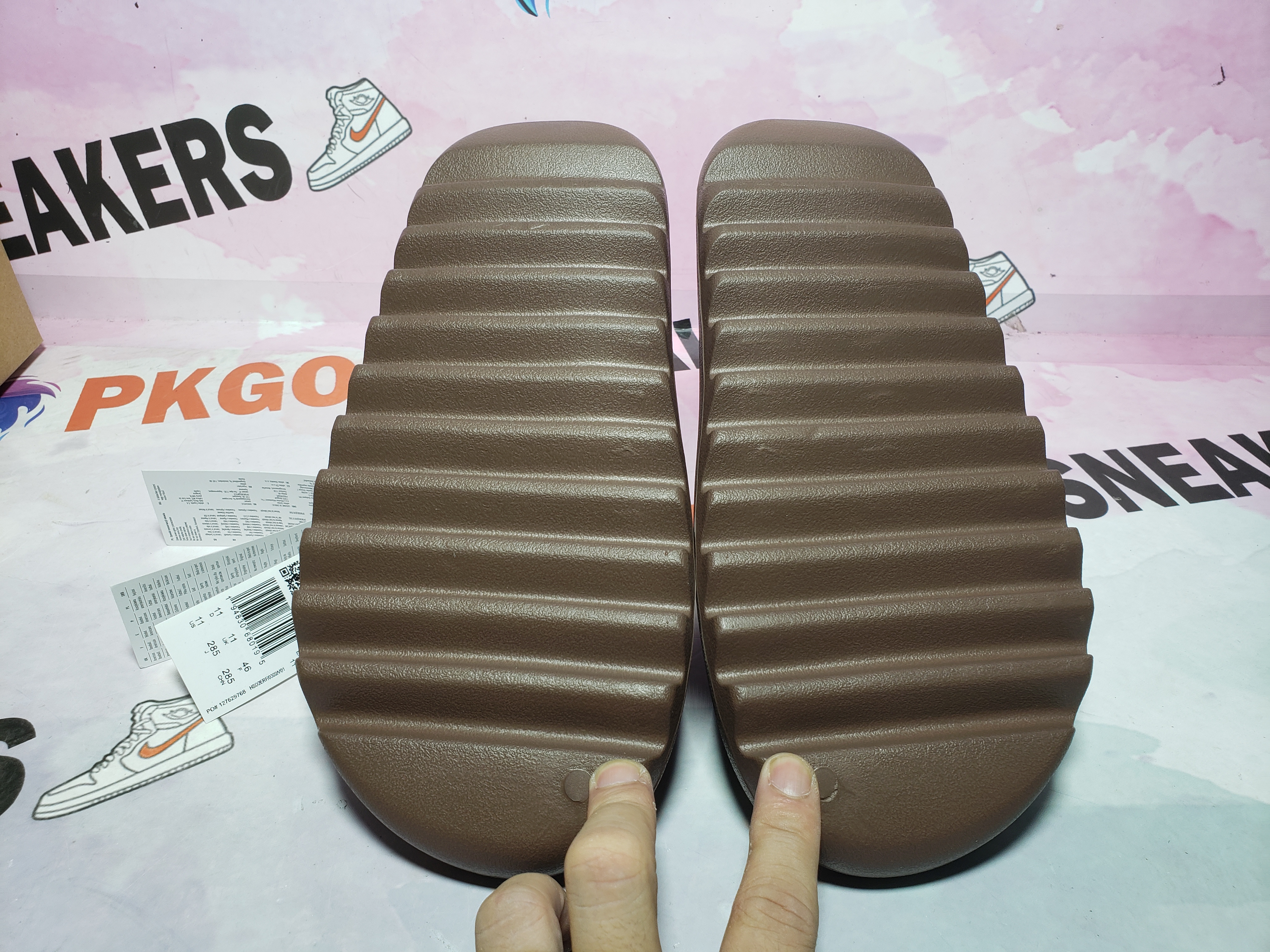 og Yeezy Slide Flax FZ5896