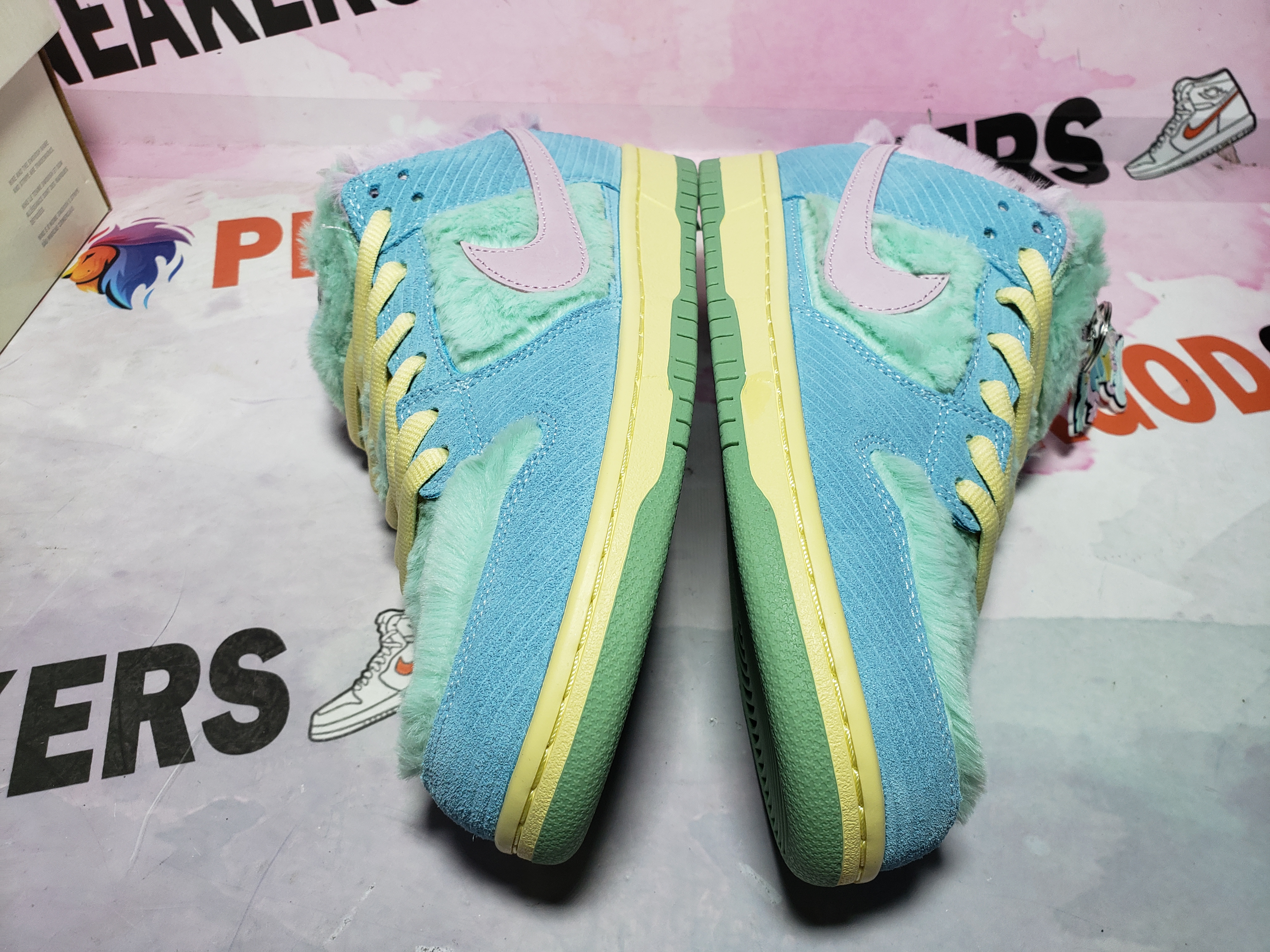 OG Verdy x Dunk Low SB Visty FN6040-400