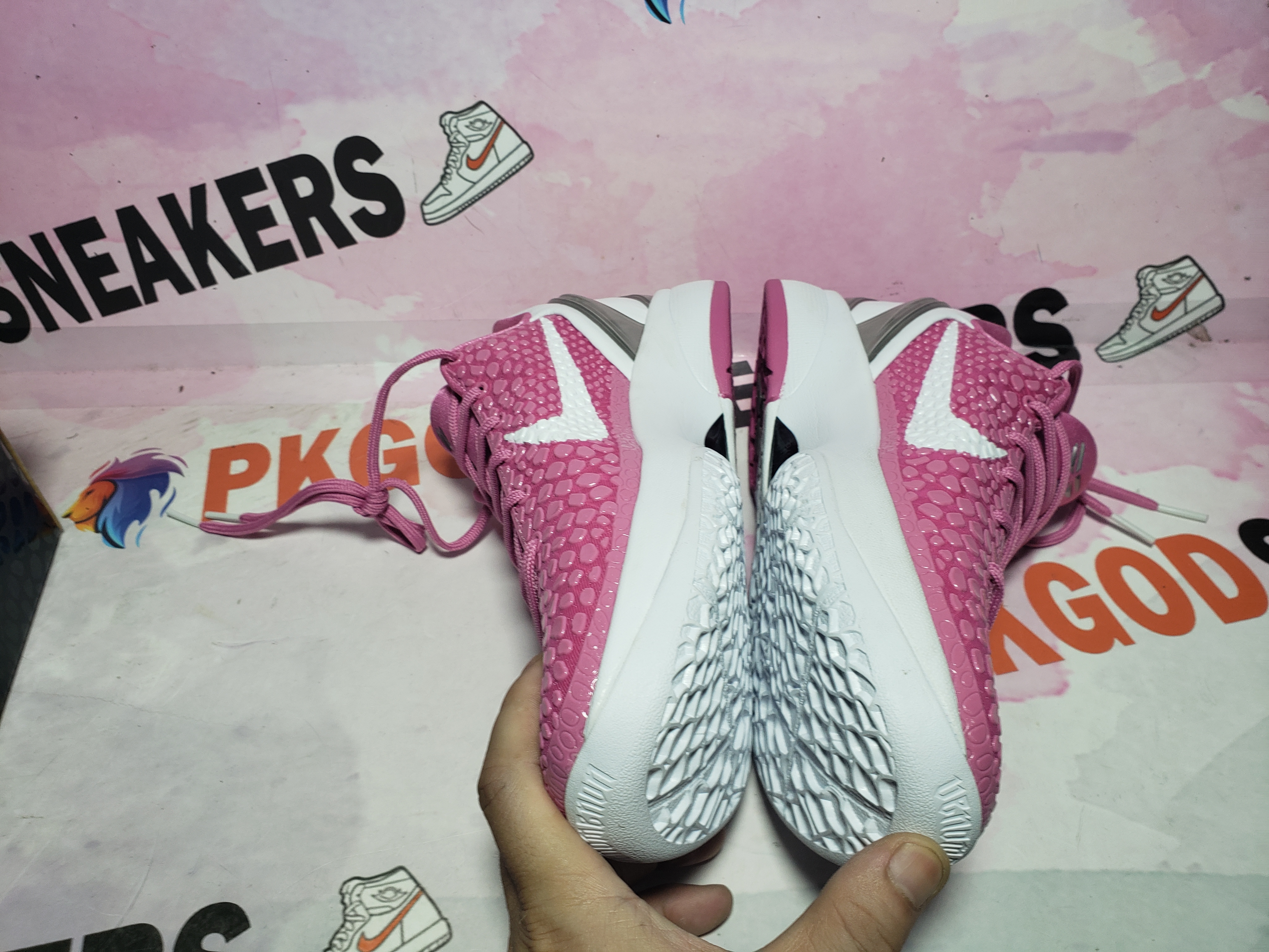 PKGoden Kobe 6 Kay Yow Think Pink  429659-601
