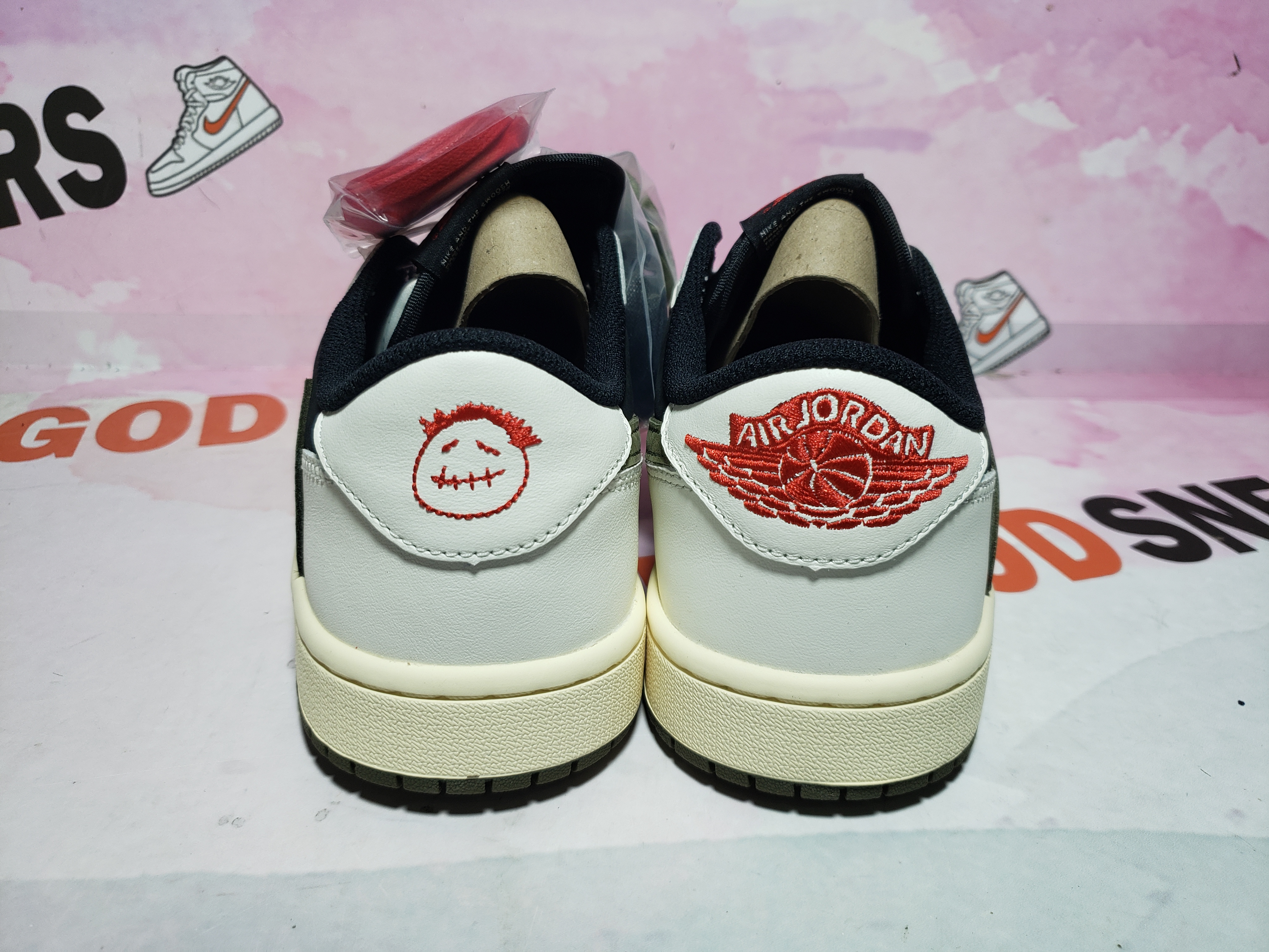 PKGoden Jordan 1 Retro Low OG SP Travis Scott Olive DZ4137-106