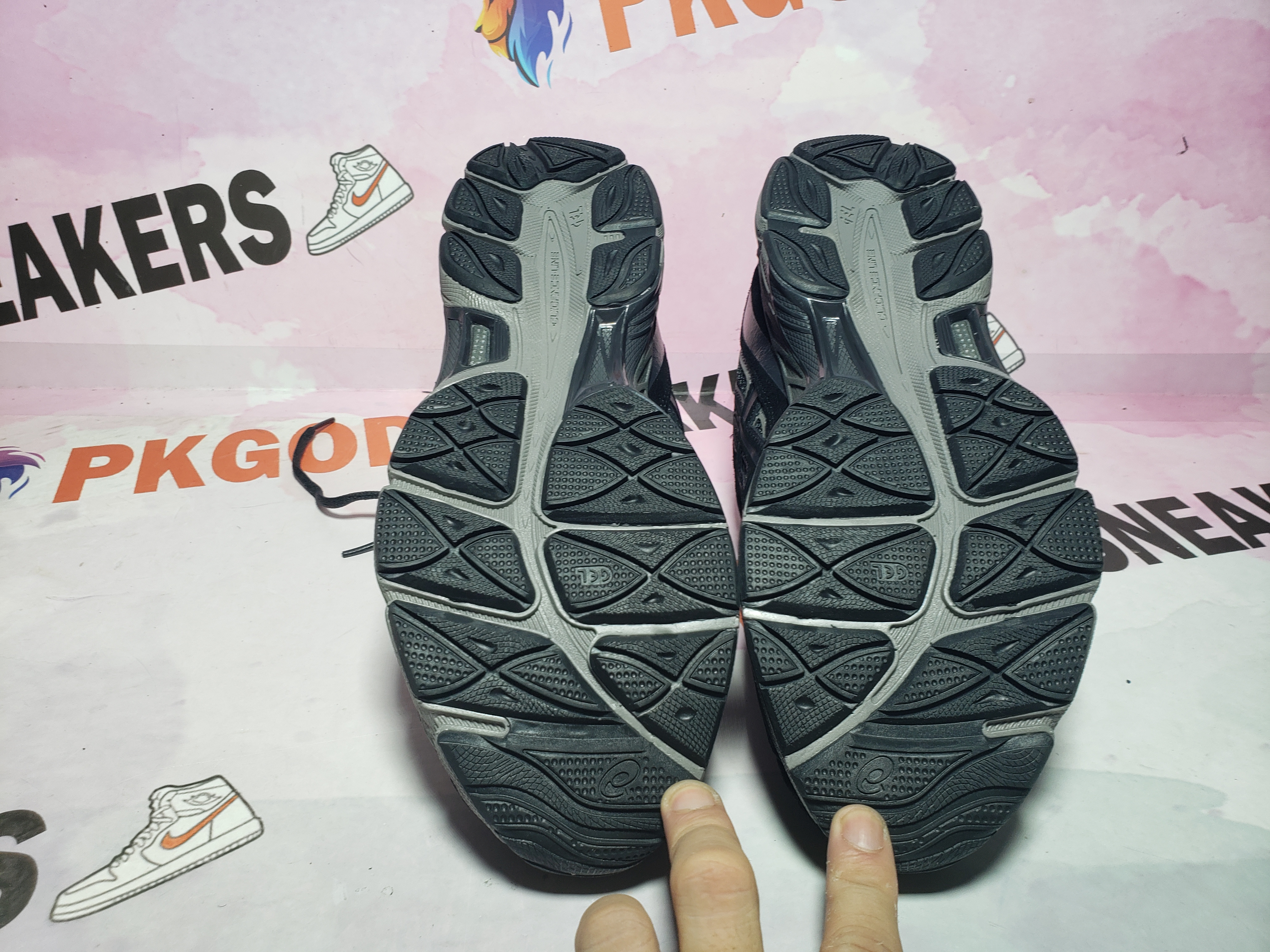 OG  Asics GEL-NYC black ash 1201A789