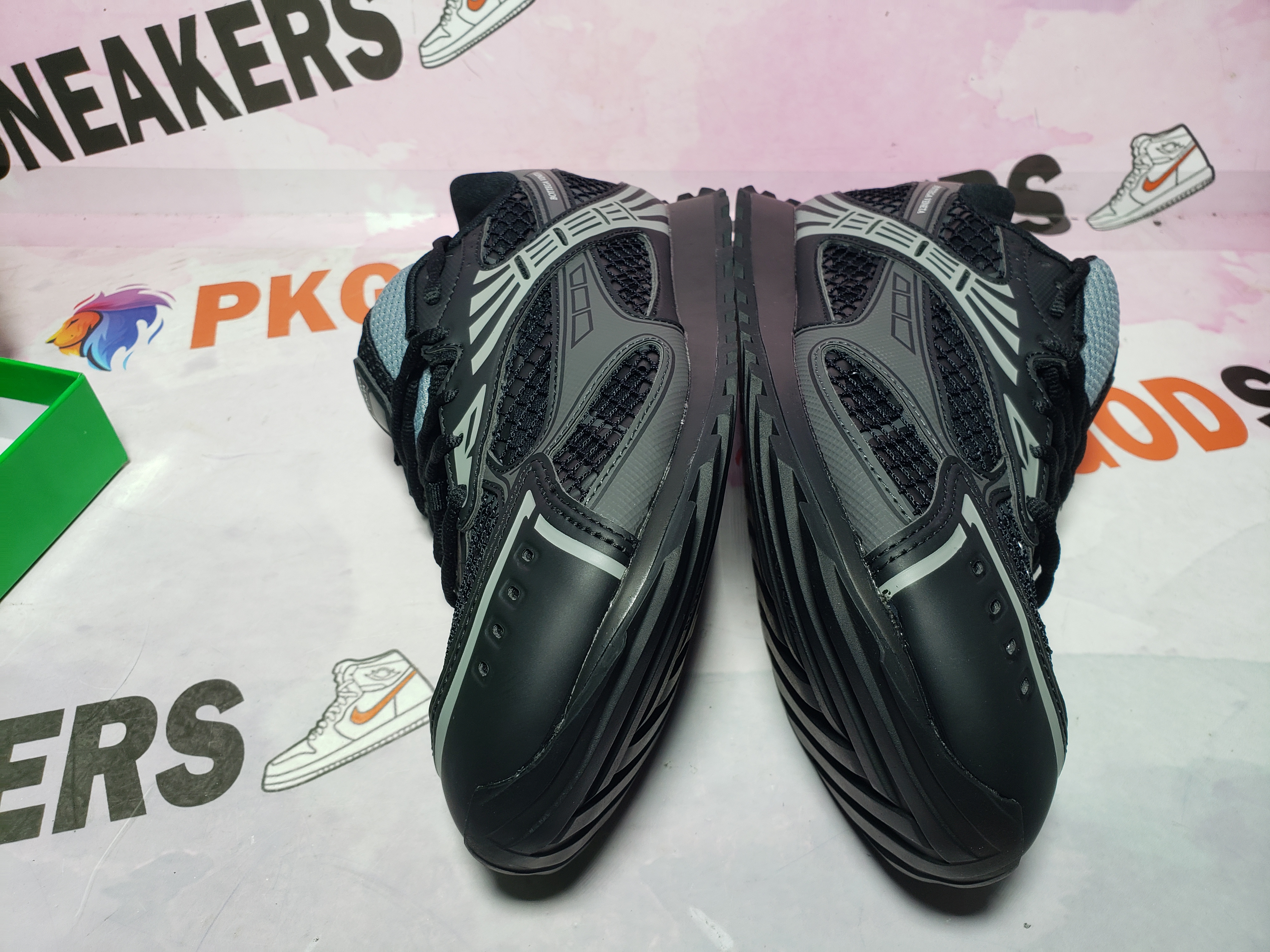 PKGoden Bottega Veneta Orbit low cut casual running shoes Black