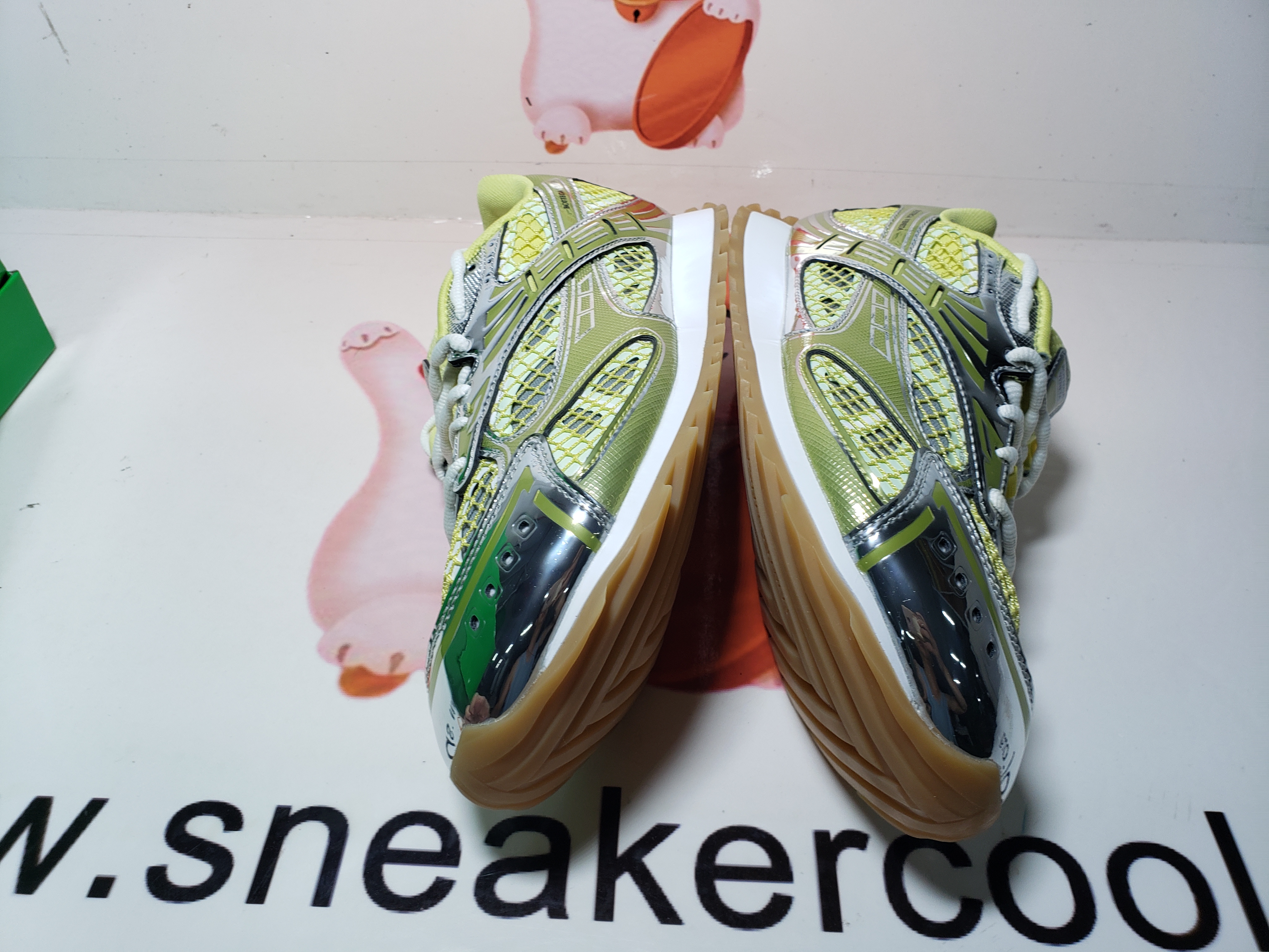 PKGoden  Bottega Veneta Orbit Yellow