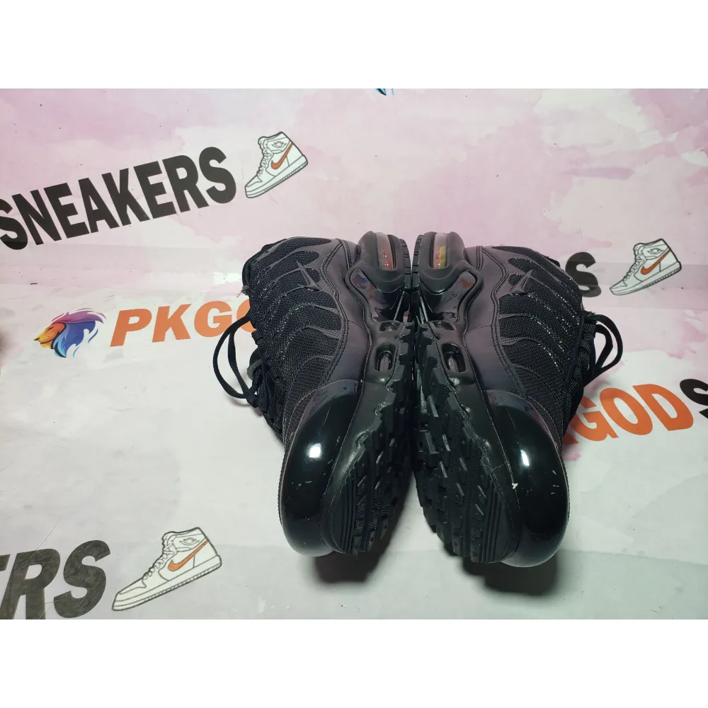 BoostMasterLin Air Max Plus Triple Black 604133-050