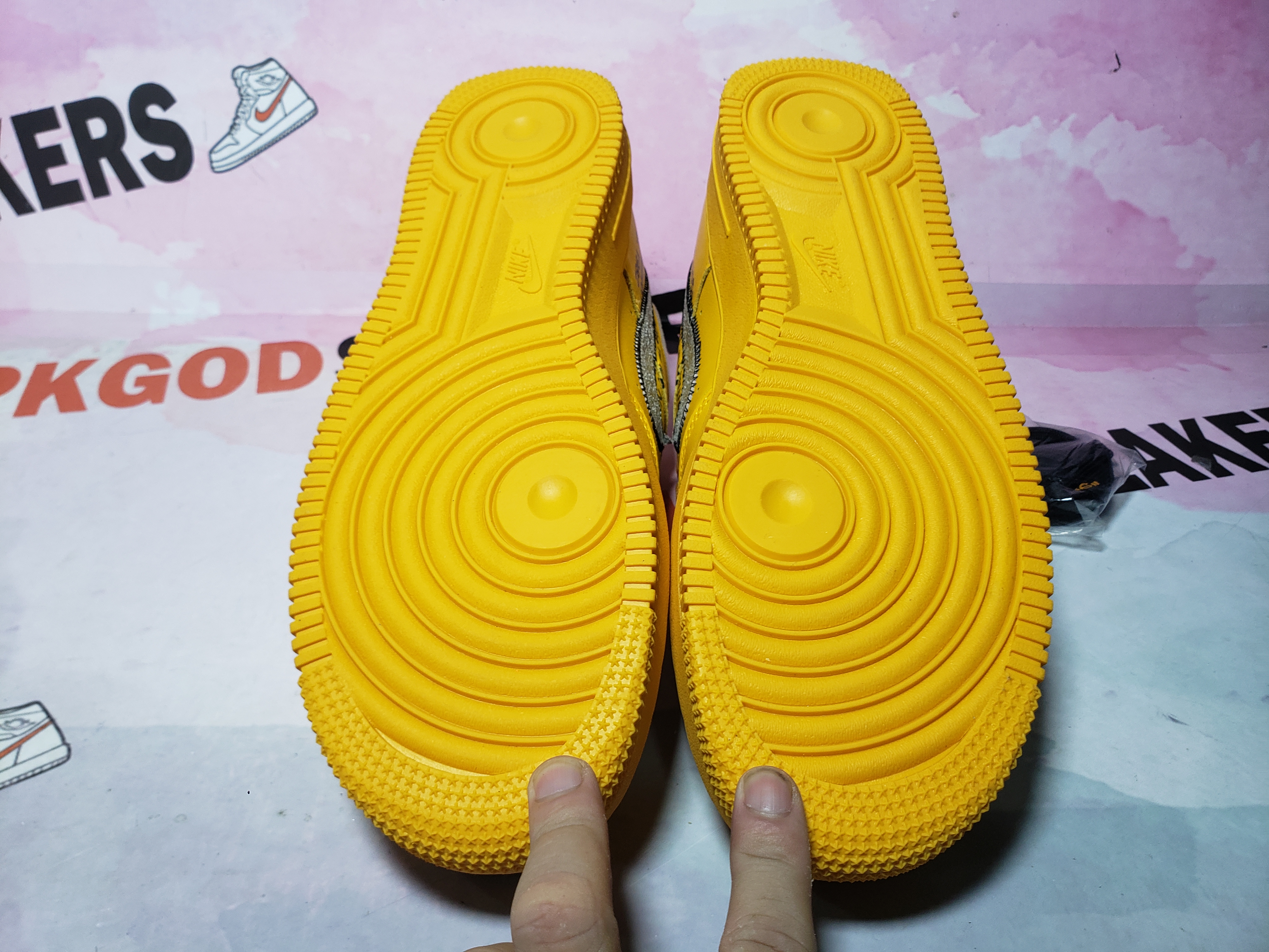 PKGoden Air Force 1 Low OFF-WHITE University Gold Metallic Silver DD1876-700