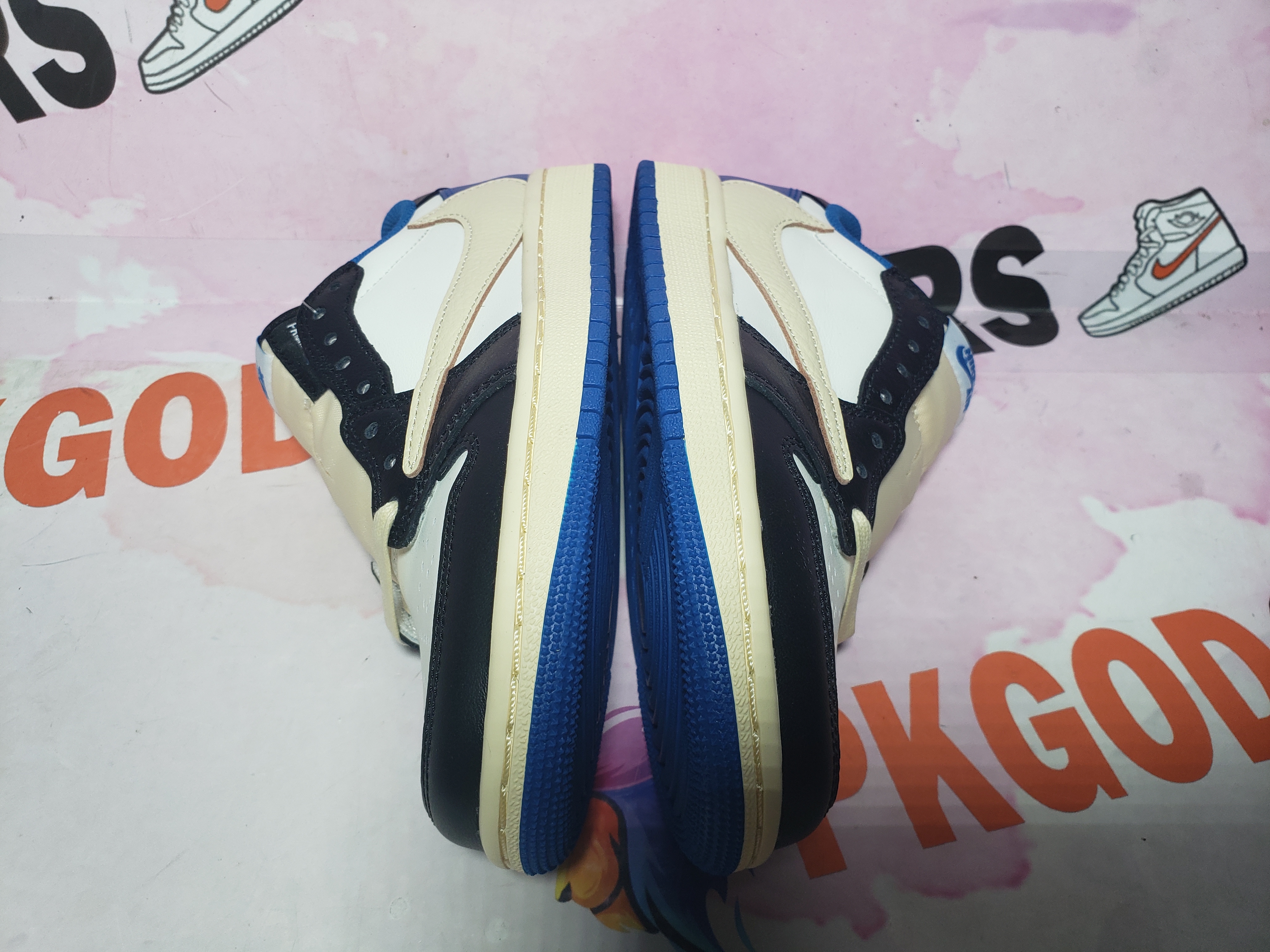 PKGoden Jordan 1 Low fragment design x Travis Scott DM7866-140