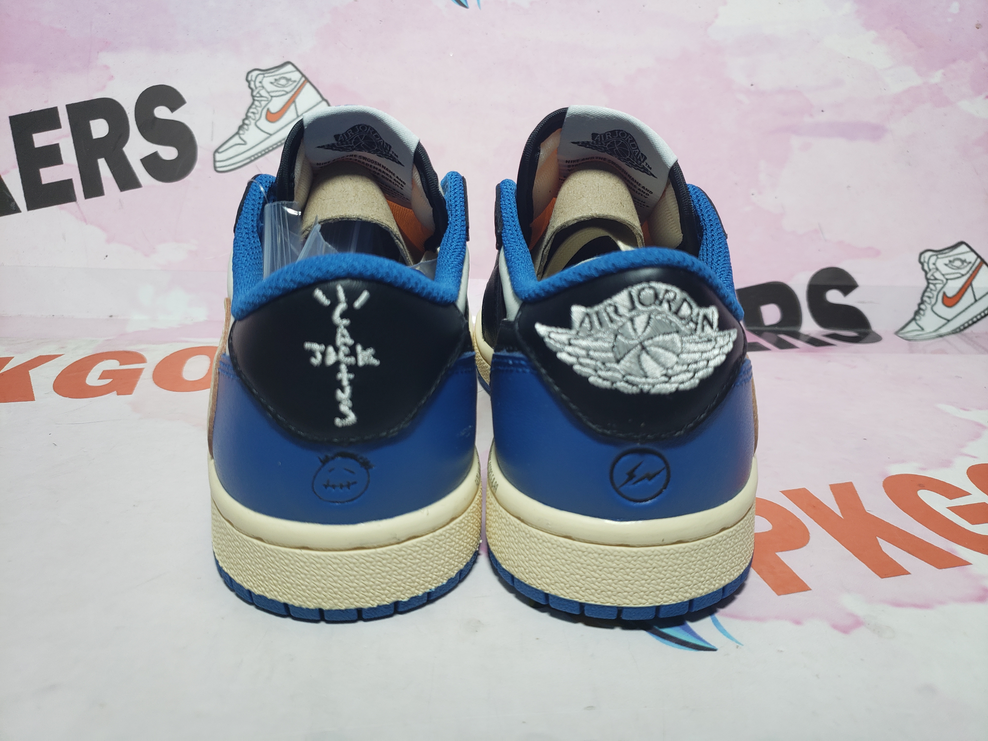 PKGoden Jordan 1 Low fragment design x Travis Scott DM7866-140