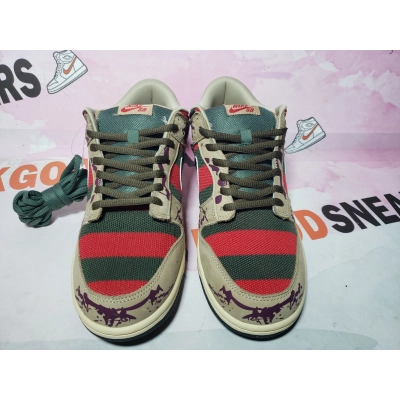 OG Dunk SB Low Freddy Krueger  313170-202 02