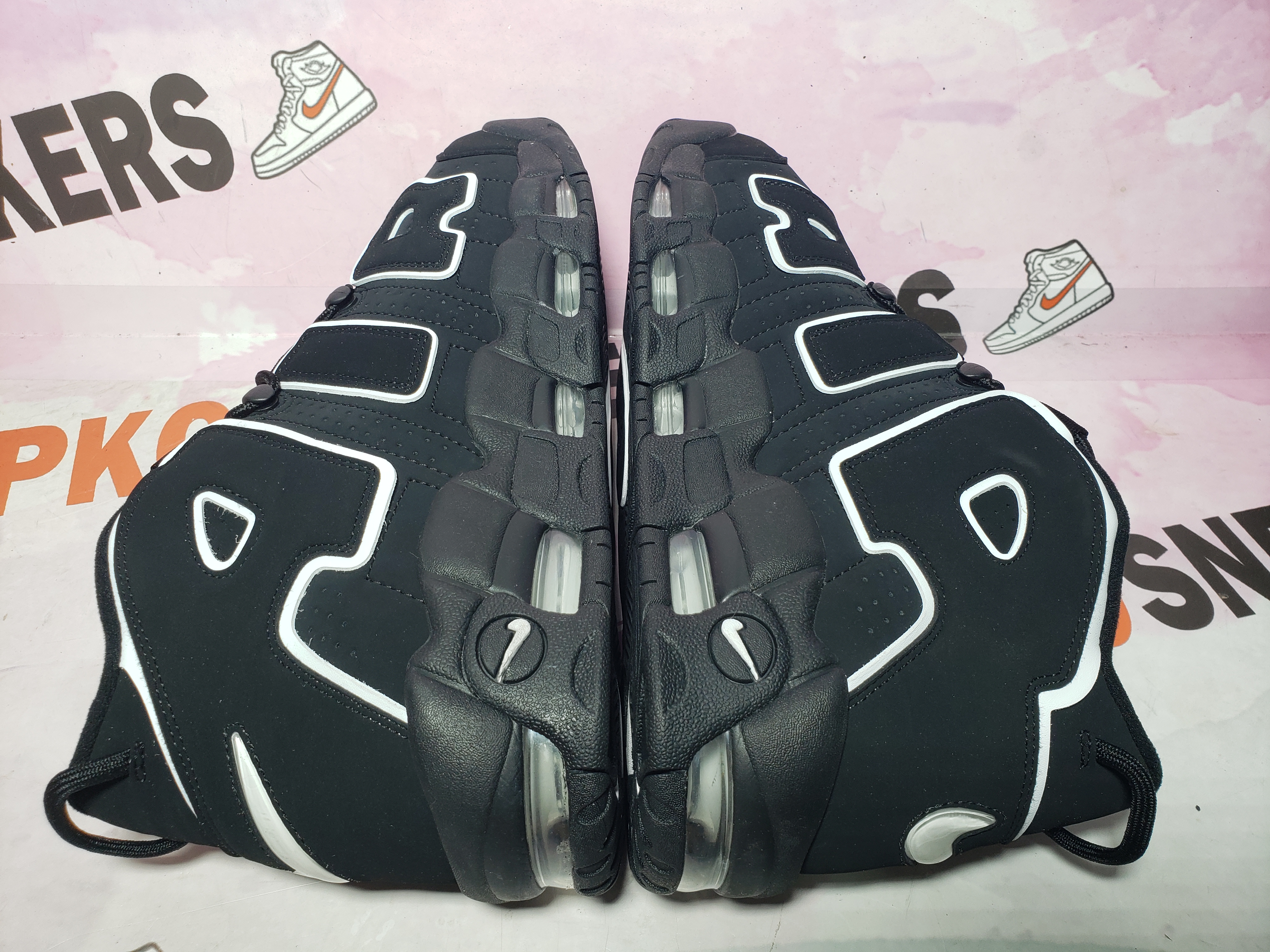 PKGoden Air More Uptempo Black White 414962-002