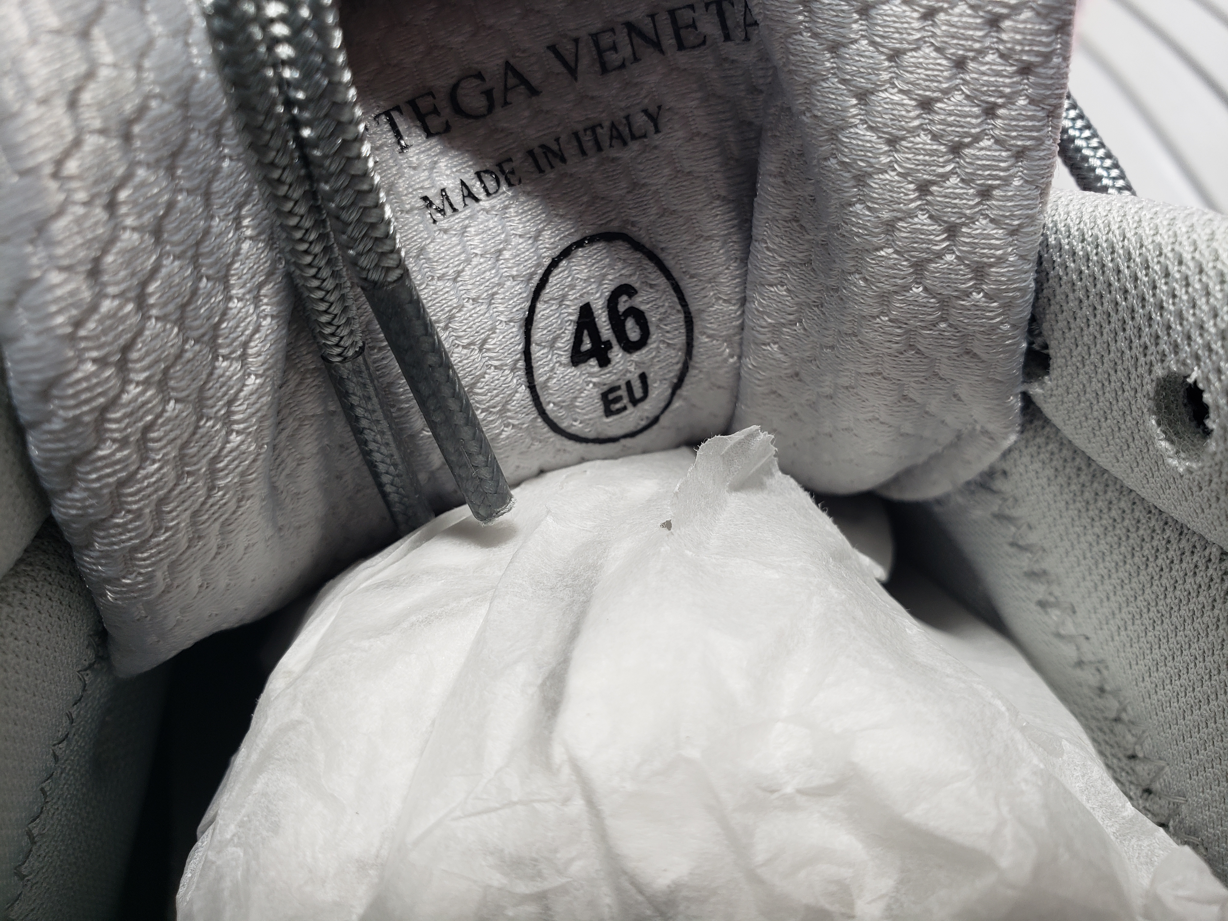 PKGoden Bottega Veneta Orbit Silvery