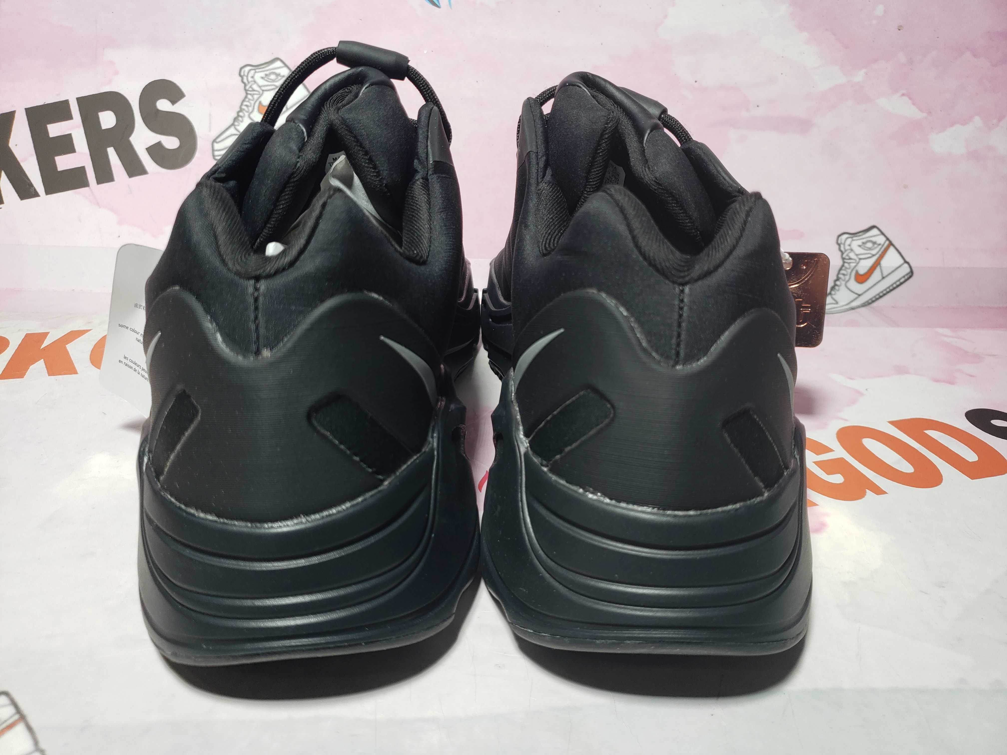 PKGoden Yeezy Boost 700 MNVN Triple Black FV4440