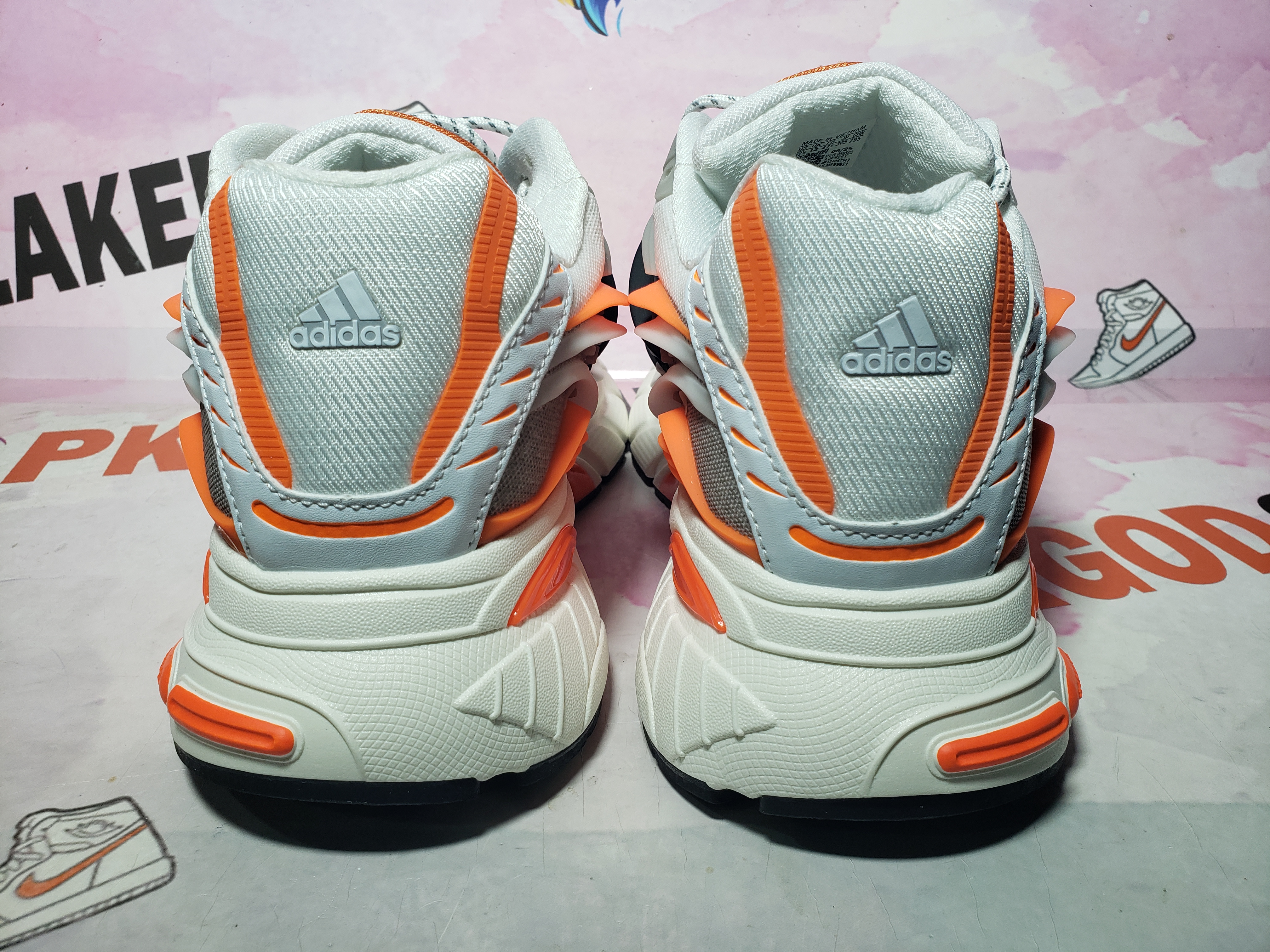 LJR Adistar Jellyfish Pharrell Williams Focus Olive Orange JP9261