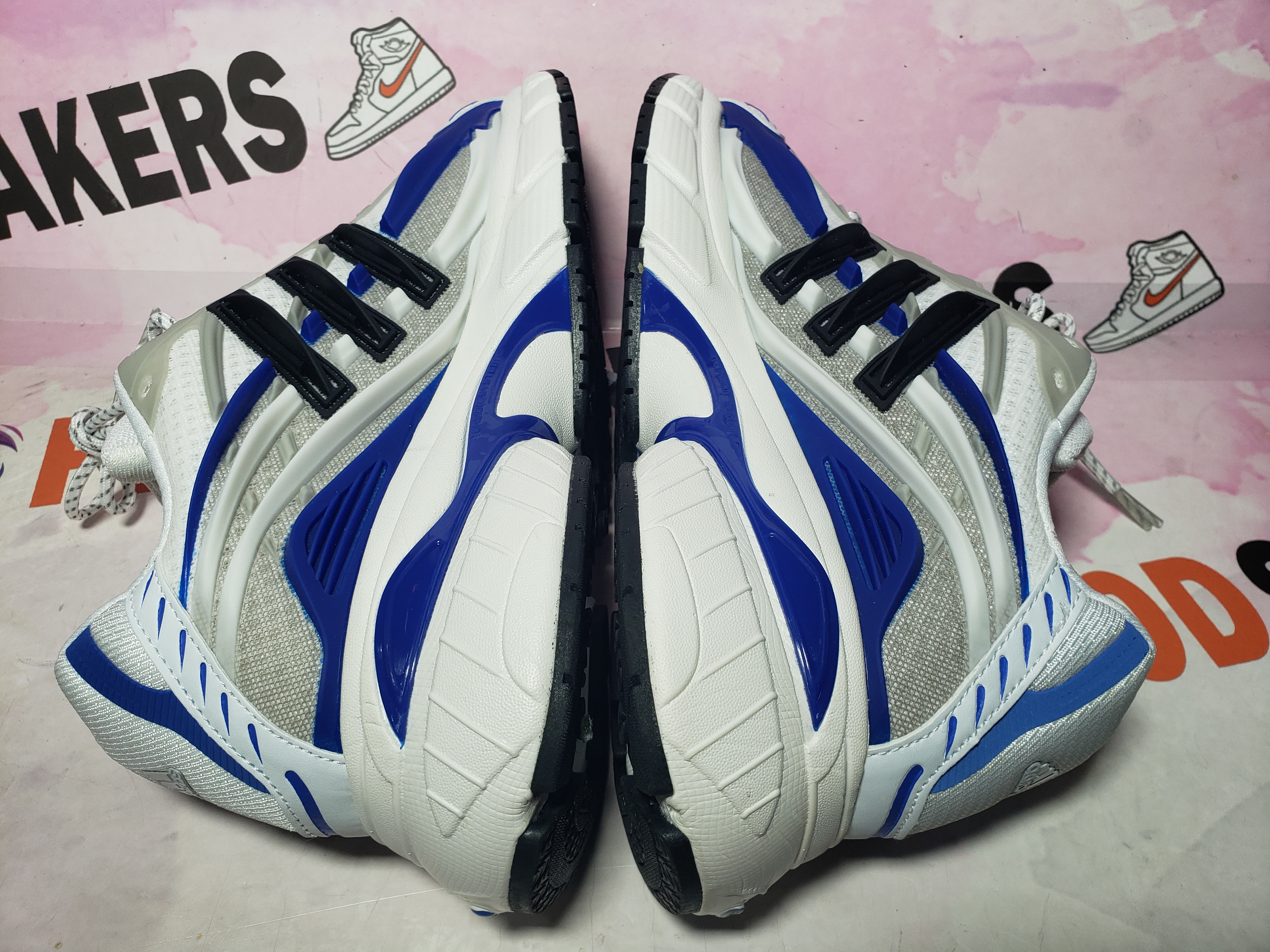 LJR Adistar Jellyfish Pharrell Williams Royal Blue JP9263