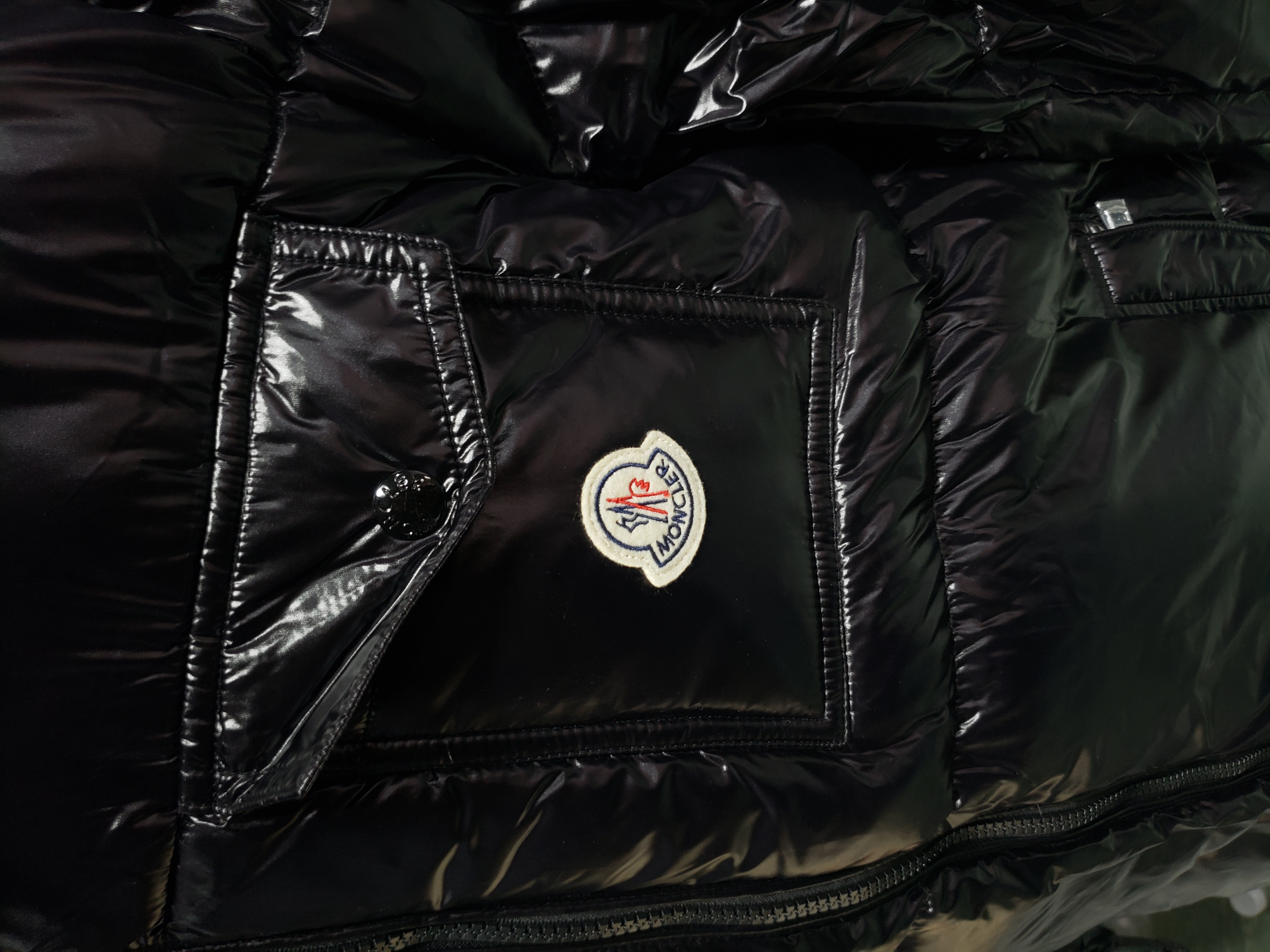 Top Moncler Montbeliard classic down jacket 1