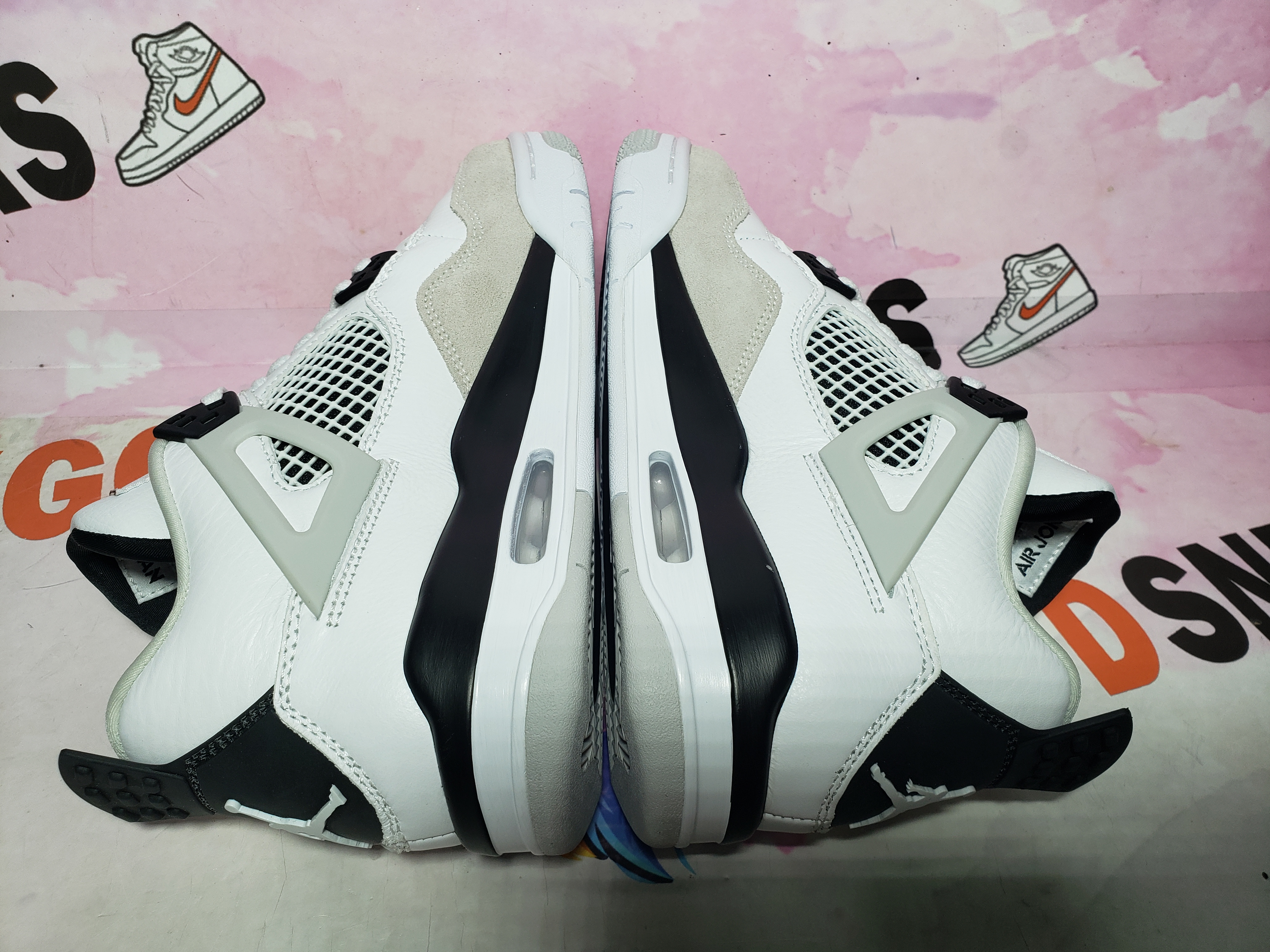 OG Jordan 4 Retro Military Black  DH6927-111